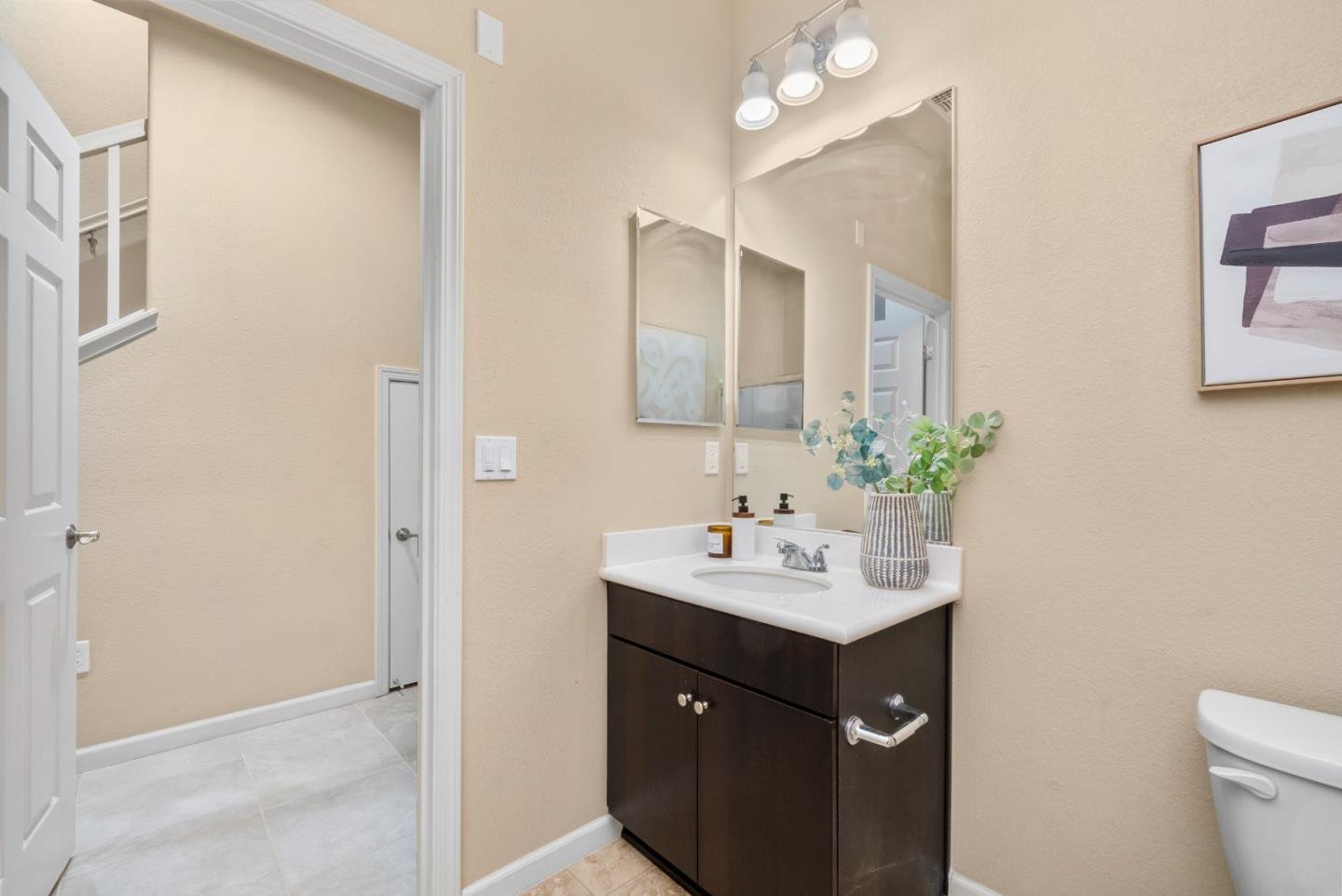 Detail Gallery Image 12 of 42 For 2116 Vincenzo Walkway, San Jose,  CA 95133 - 4 Beds | 4 Baths