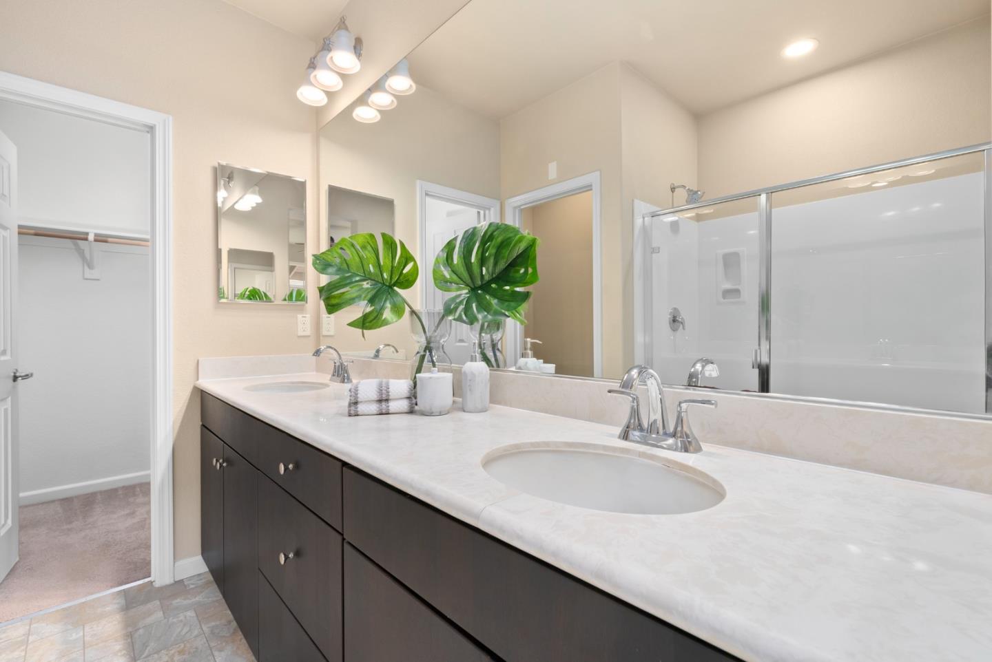 Detail Gallery Image 33 of 42 For 2116 Vincenzo Walkway, San Jose,  CA 95133 - 4 Beds | 4 Baths