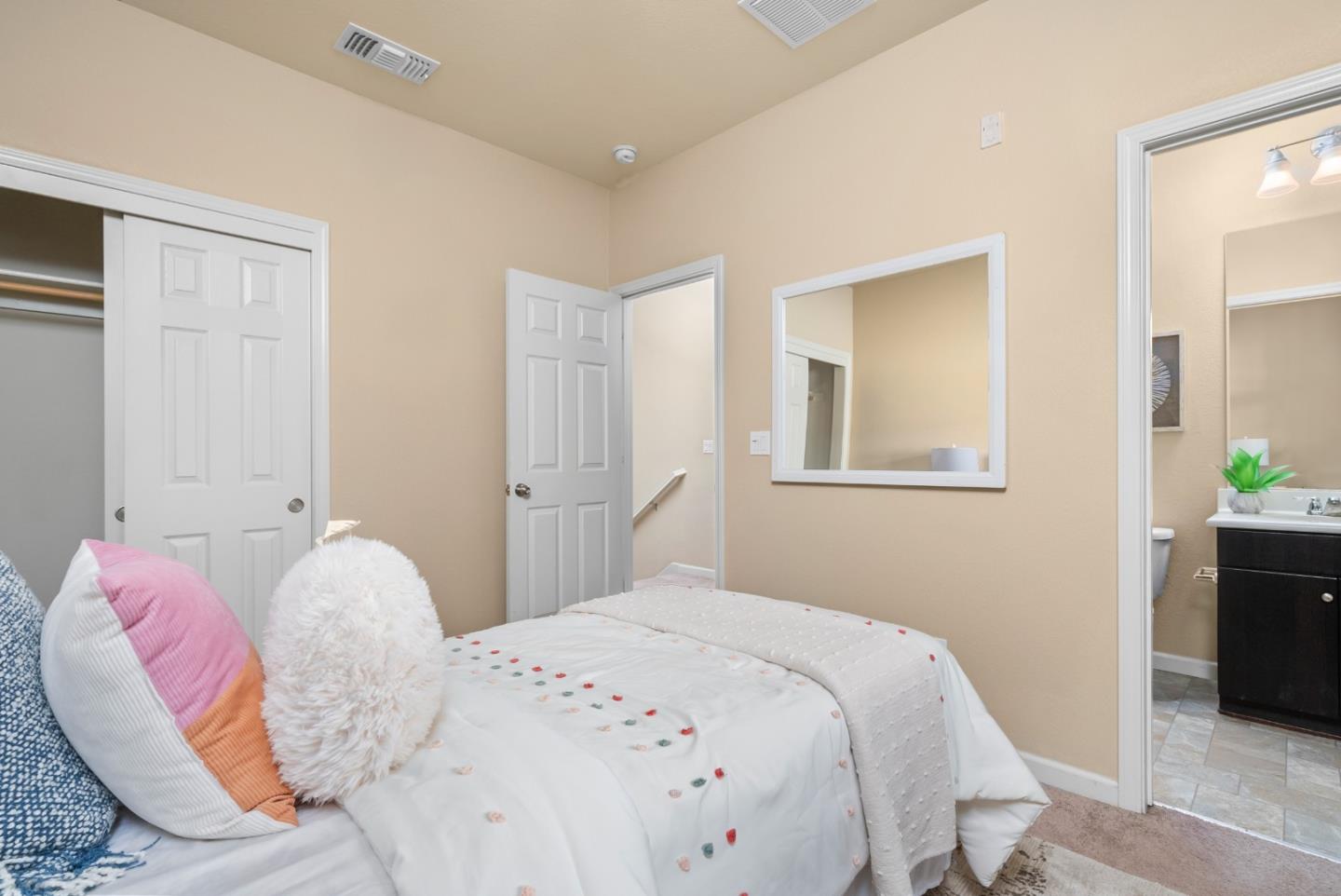 Detail Gallery Image 37 of 42 For 2116 Vincenzo Walkway, San Jose,  CA 95133 - 4 Beds | 4 Baths