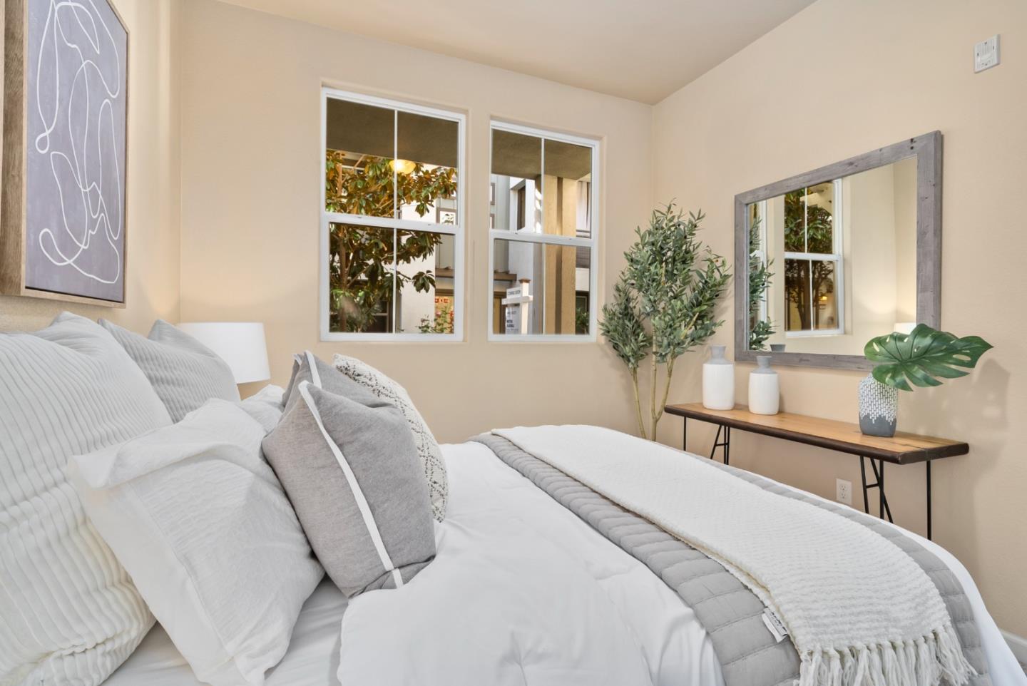 Detail Gallery Image 9 of 42 For 2116 Vincenzo Walkway, San Jose,  CA 95133 - 4 Beds | 4 Baths