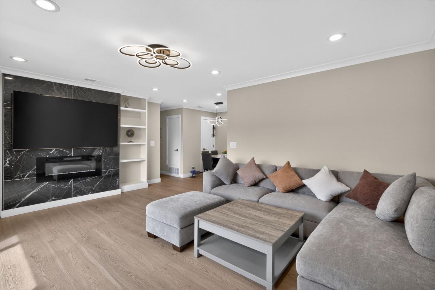 Photo #1: ML82043292 Listing: Photo #1