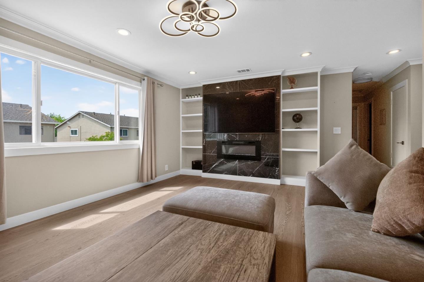 Photo #2: ML82043292 Listing: Photo #2