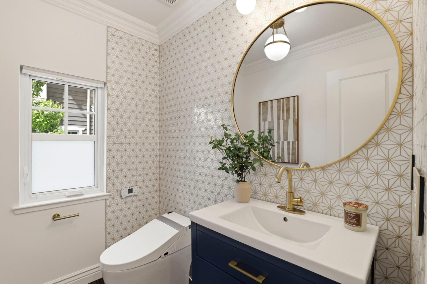 Detail Gallery Image 36 of 66 For 410 Encinal Ave, Menlo Park,  CA 94025 - 4 Beds | 3/1 Baths