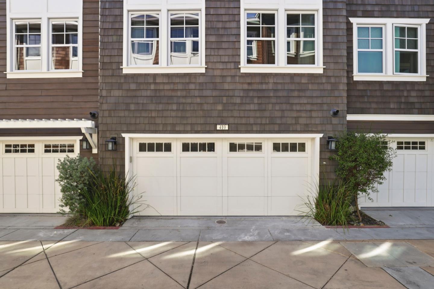 Detail Gallery Image 44 of 66 For 410 Encinal Ave, Menlo Park,  CA 94025 - 4 Beds | 3/1 Baths