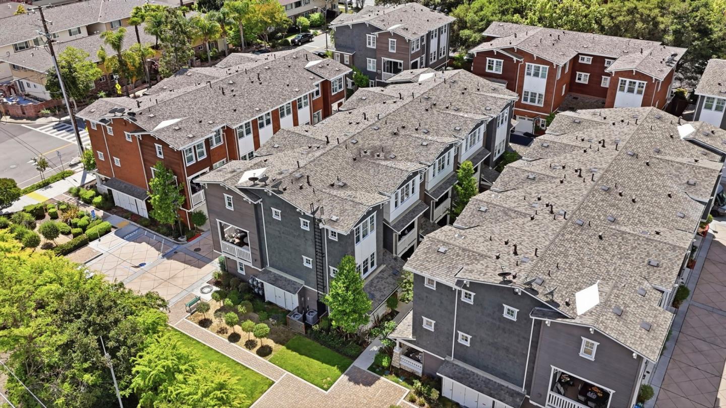 Detail Gallery Image 49 of 66 For 410 Encinal Ave, Menlo Park,  CA 94025 - 4 Beds | 3/1 Baths