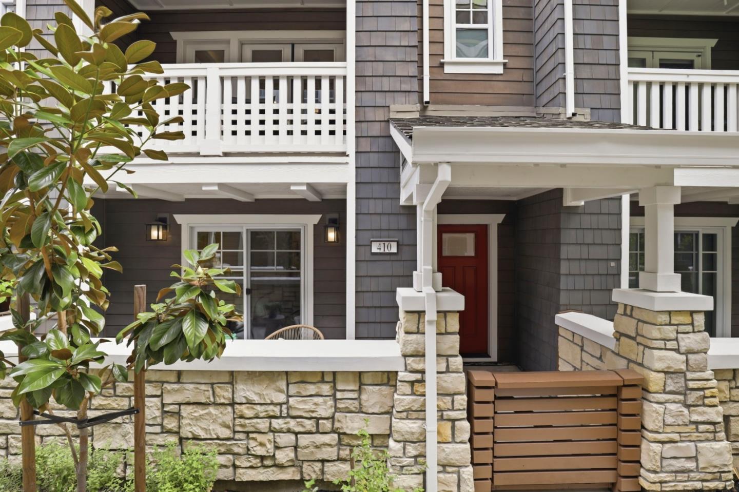 Detail Gallery Image 5 of 66 For 410 Encinal Ave, Menlo Park,  CA 94025 - 4 Beds | 3/1 Baths