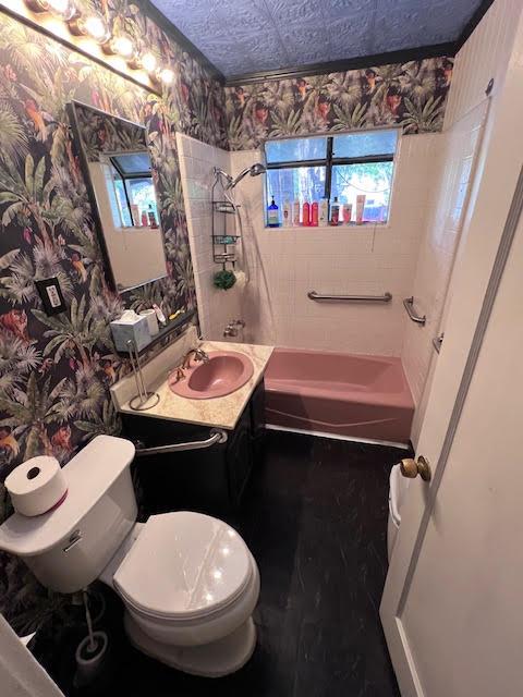 Detail Gallery Image 6 of 9 For 1541 Neston Way, Los Altos,  CA 94024 - 3 Beds | 1 Baths