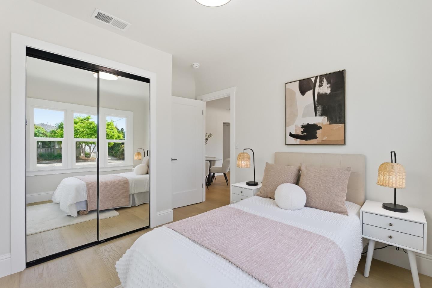 Detail Gallery Image 22 of 45 For 1414 Laurel, Santa Cruz,  CA 95060 - 3 Beds | 2 Baths