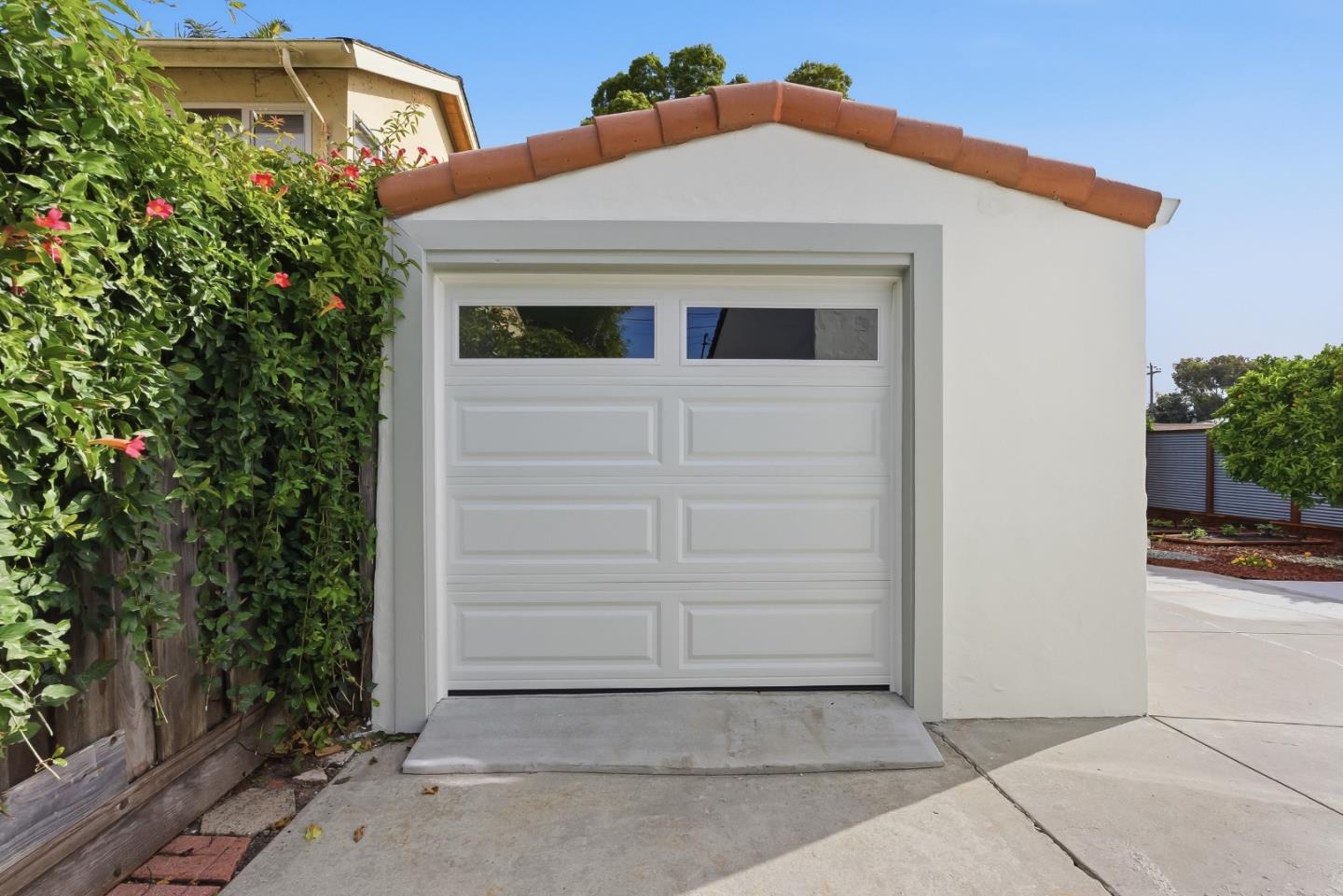 Detail Gallery Image 27 of 45 For 1414 Laurel, Santa Cruz,  CA 95060 - 3 Beds | 2 Baths