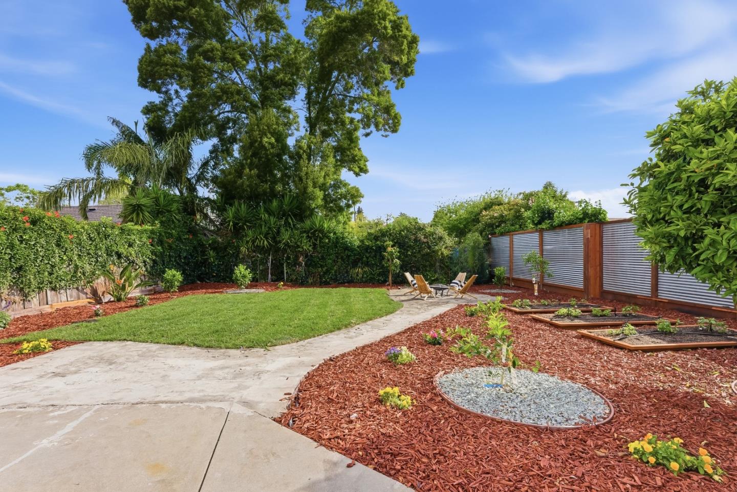 Detail Gallery Image 31 of 45 For 1414 Laurel, Santa Cruz,  CA 95060 - 3 Beds | 2 Baths