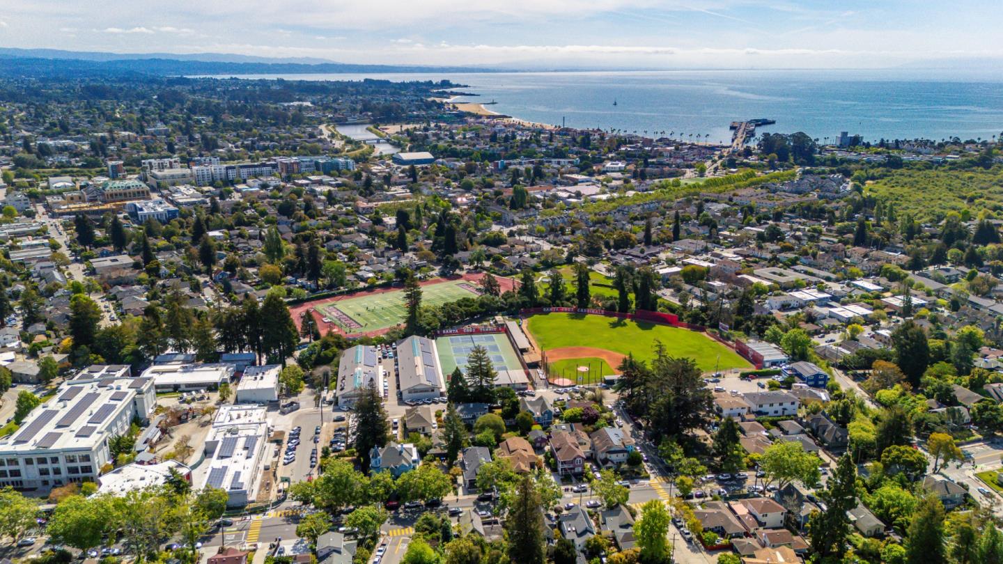 Detail Gallery Image 41 of 45 For 1414 Laurel, Santa Cruz,  CA 95060 - 3 Beds | 2 Baths