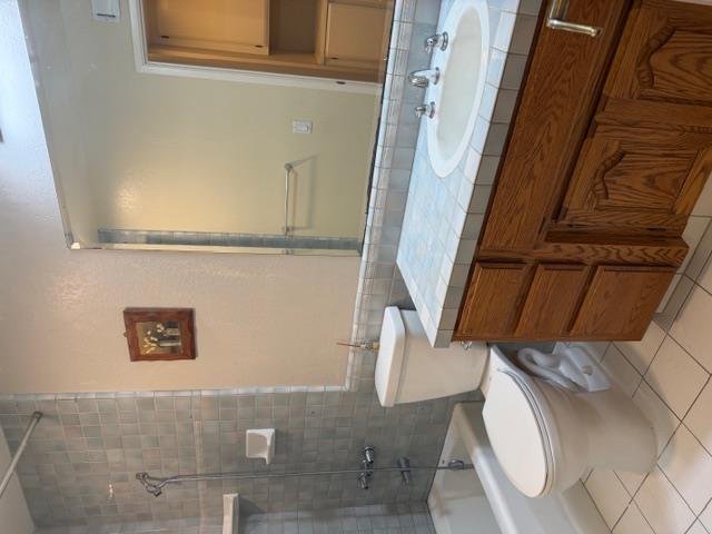 Detail Gallery Image 6 of 9 For 6495 Sproul Ct, San Jose,  CA 95120 - 4 Beds | 2 Baths