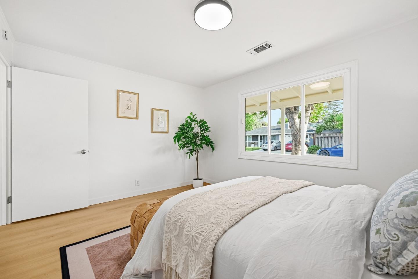 Detail Gallery Image 19 of 39 For 245 E 40th Ave, San Mateo,  CA 94403 - 3 Beds | 2 Baths