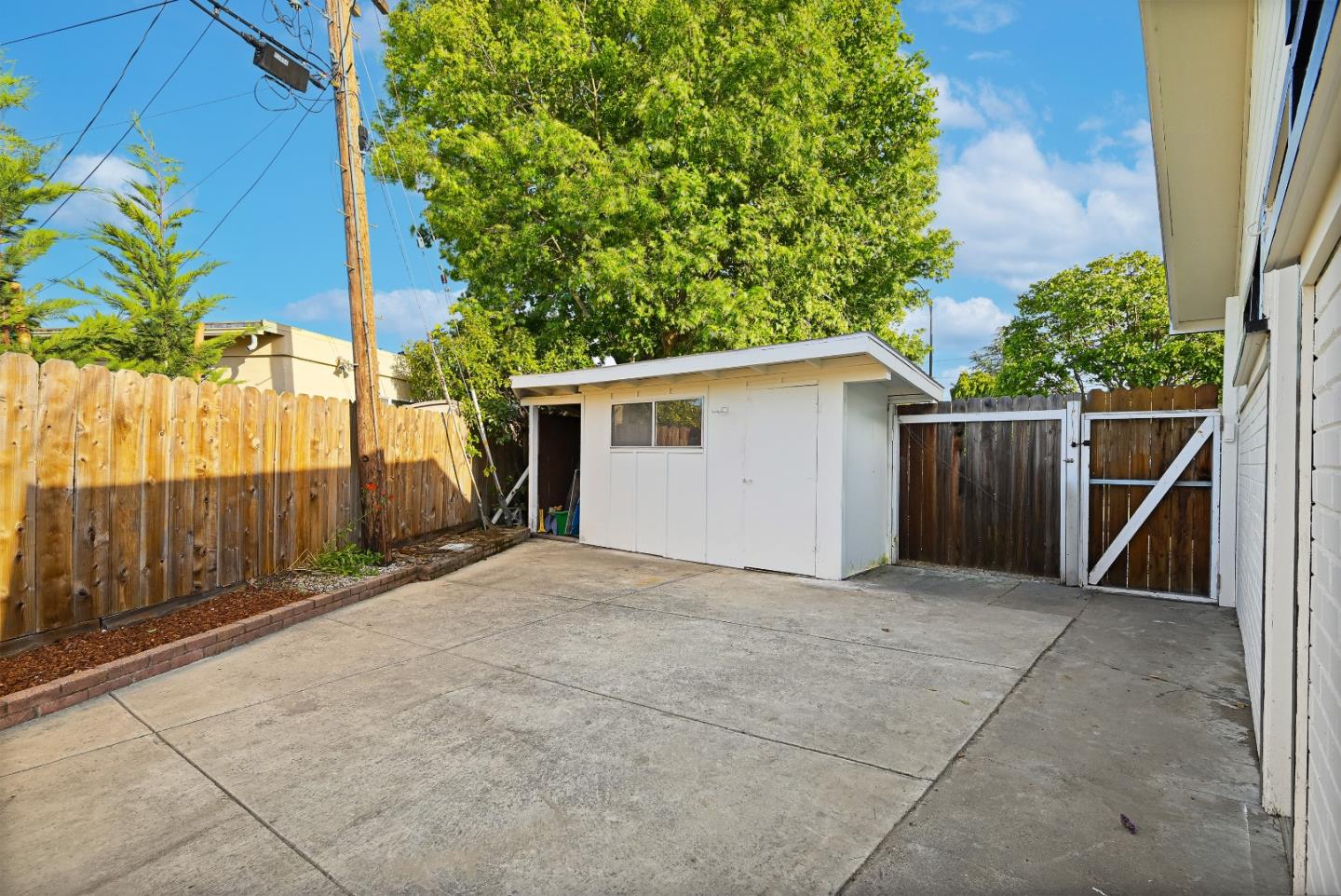 Detail Gallery Image 33 of 39 For 245 E 40th Ave, San Mateo,  CA 94403 - 3 Beds | 2 Baths