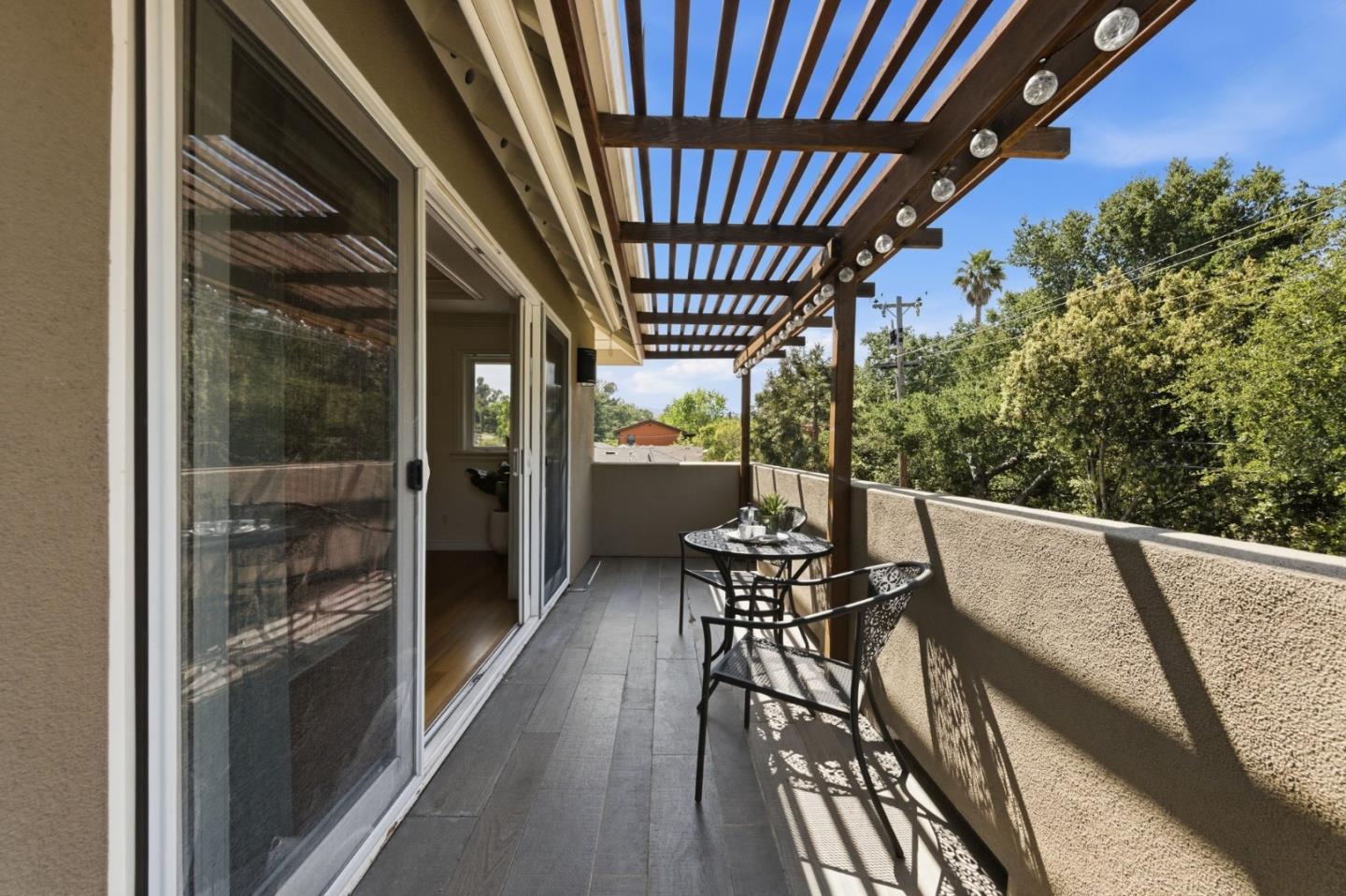 Detail Gallery Image 34 of 42 For 105 Calle El Padre, Los Gatos,  CA 95032 - 4 Beds | 3 Baths