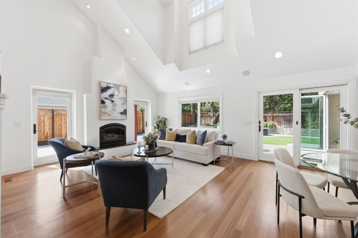 Detail Gallery Image 7 of 42 For 105 Calle El Padre, Los Gatos,  CA 95032 - 4 Beds | 3 Baths