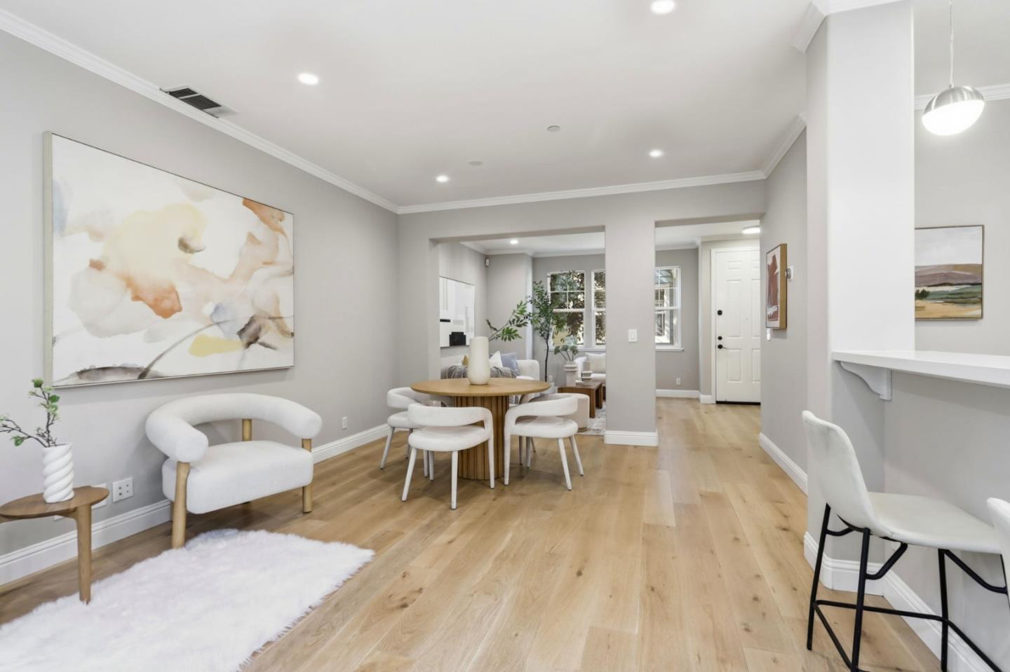 Detail Gallery Image 6 of 28 For 483 Tea Tree Ter, Sunnyvale,  CA 94086 - 3 Beds | 2/1 Baths