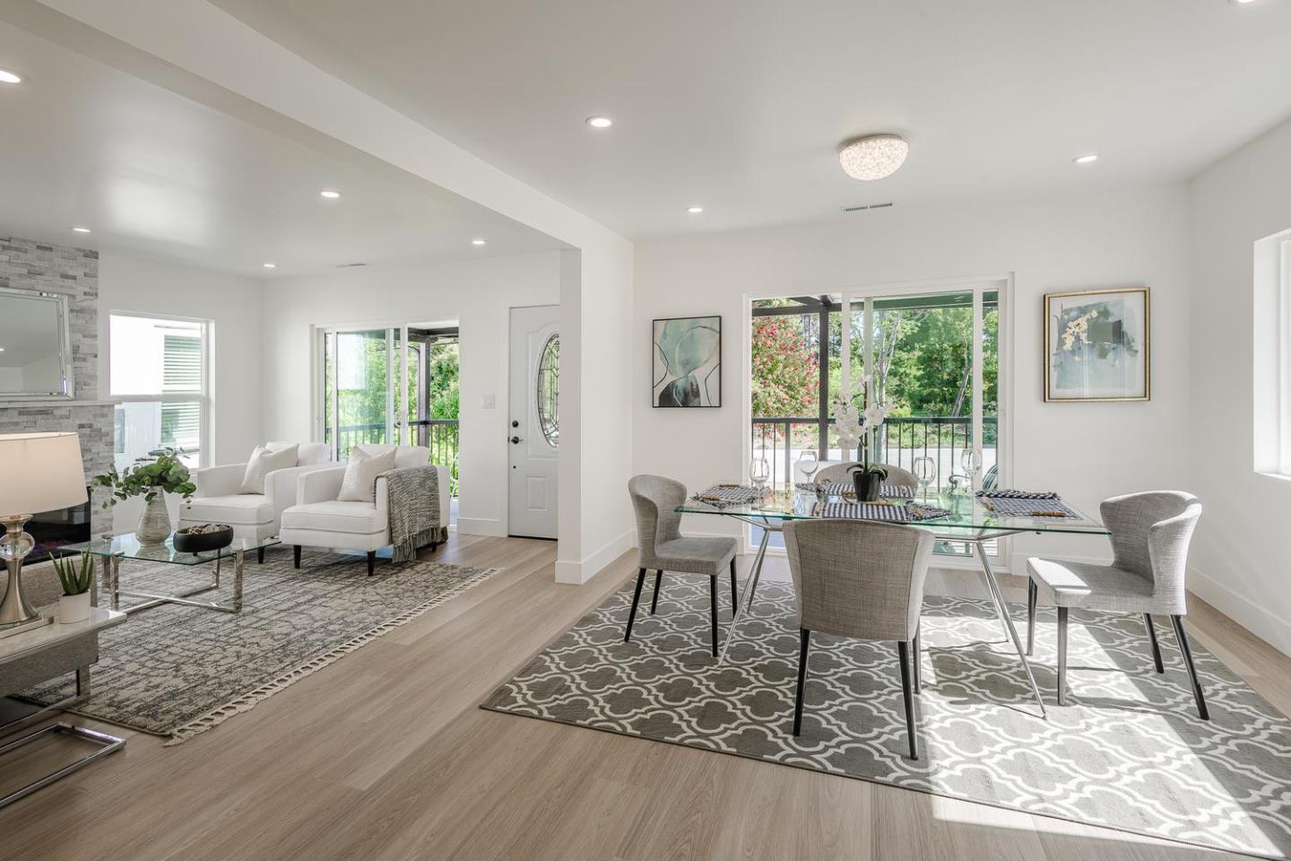 Detail Gallery Image 5 of 27 For 1307 California Dr, Burlingame,  CA 94010 - 3 Beds | 3 Baths