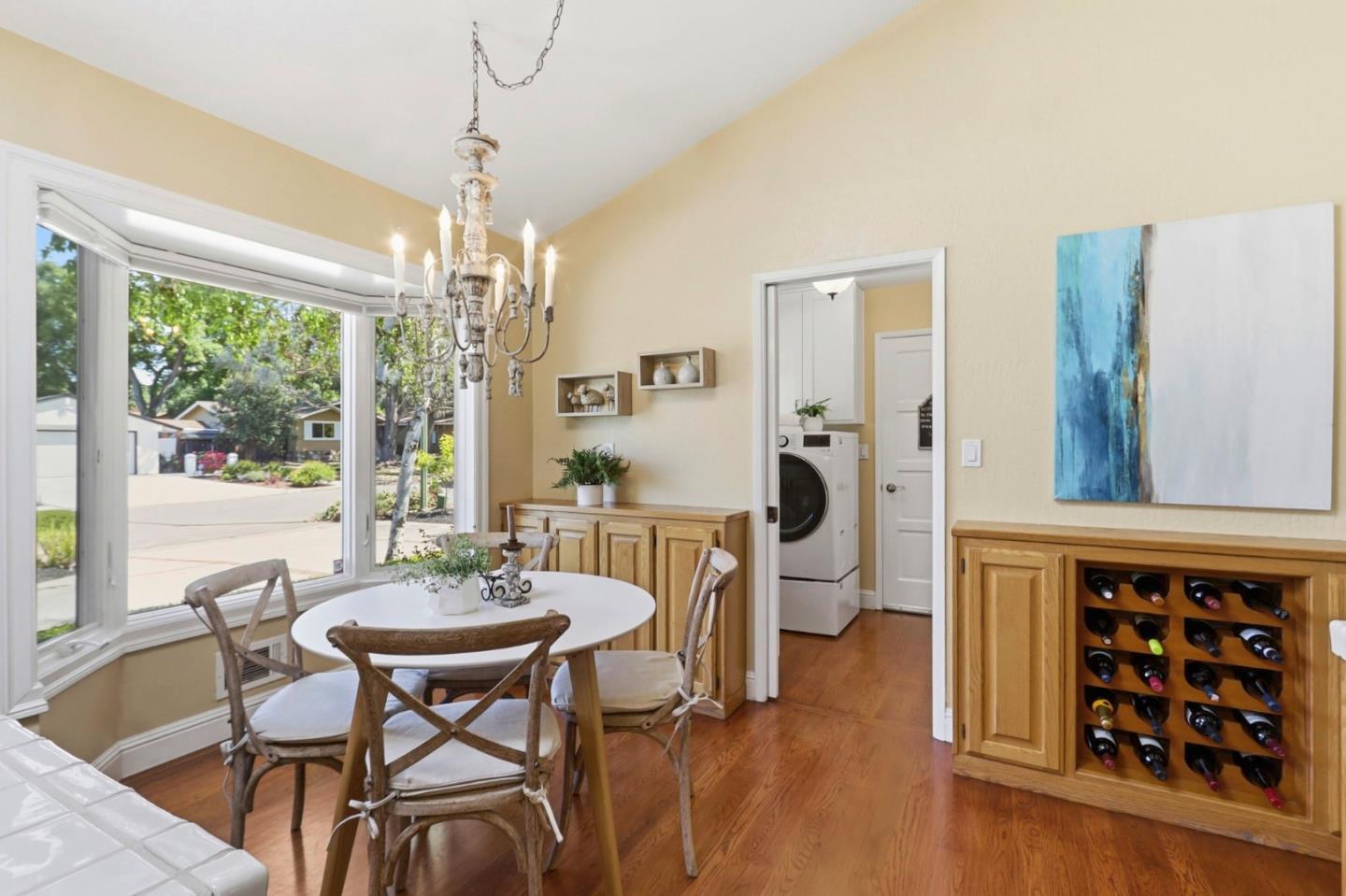 Detail Gallery Image 11 of 15 For 6613 Crystal Springs Dr, San Jose,  CA 95120 - 3 Beds | 2 Baths