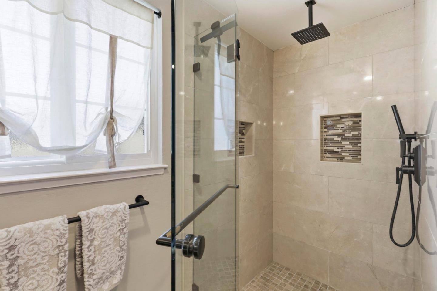 Detail Gallery Image 24 of 51 For 6613 Crystal Springs Dr, San Jose,  CA 95120 - 3 Beds | 2 Baths