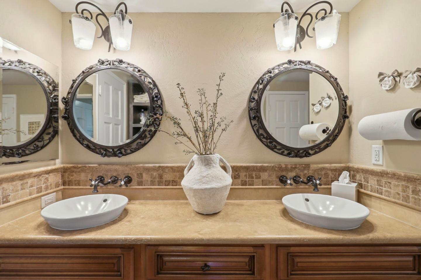 Detail Gallery Image 25 of 51 For 6613 Crystal Springs Dr, San Jose,  CA 95120 - 3 Beds | 2 Baths