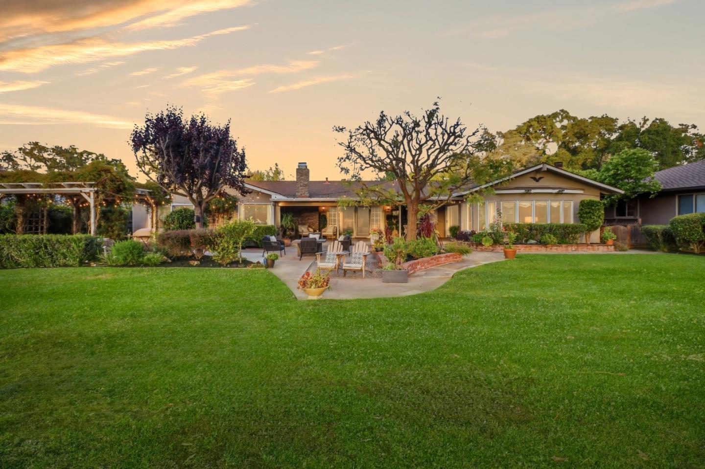 Detail Gallery Image 38 of 51 For 6613 Crystal Springs Dr, San Jose,  CA 95120 - 3 Beds | 2 Baths