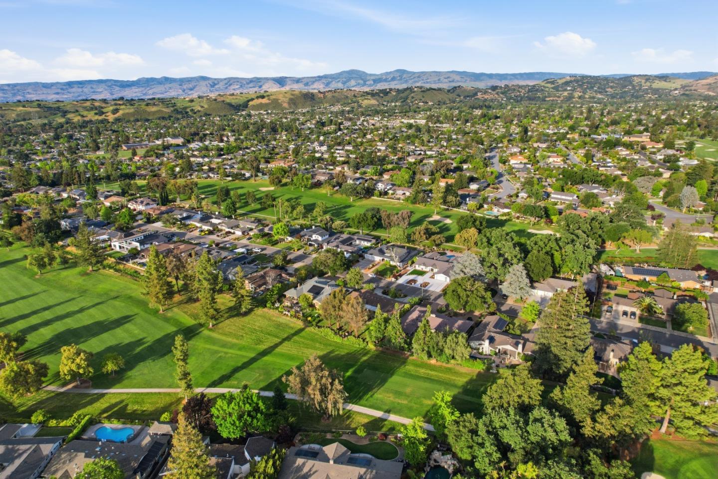 Detail Gallery Image 44 of 51 For 6613 Crystal Springs Dr, San Jose,  CA 95120 - 3 Beds | 2 Baths