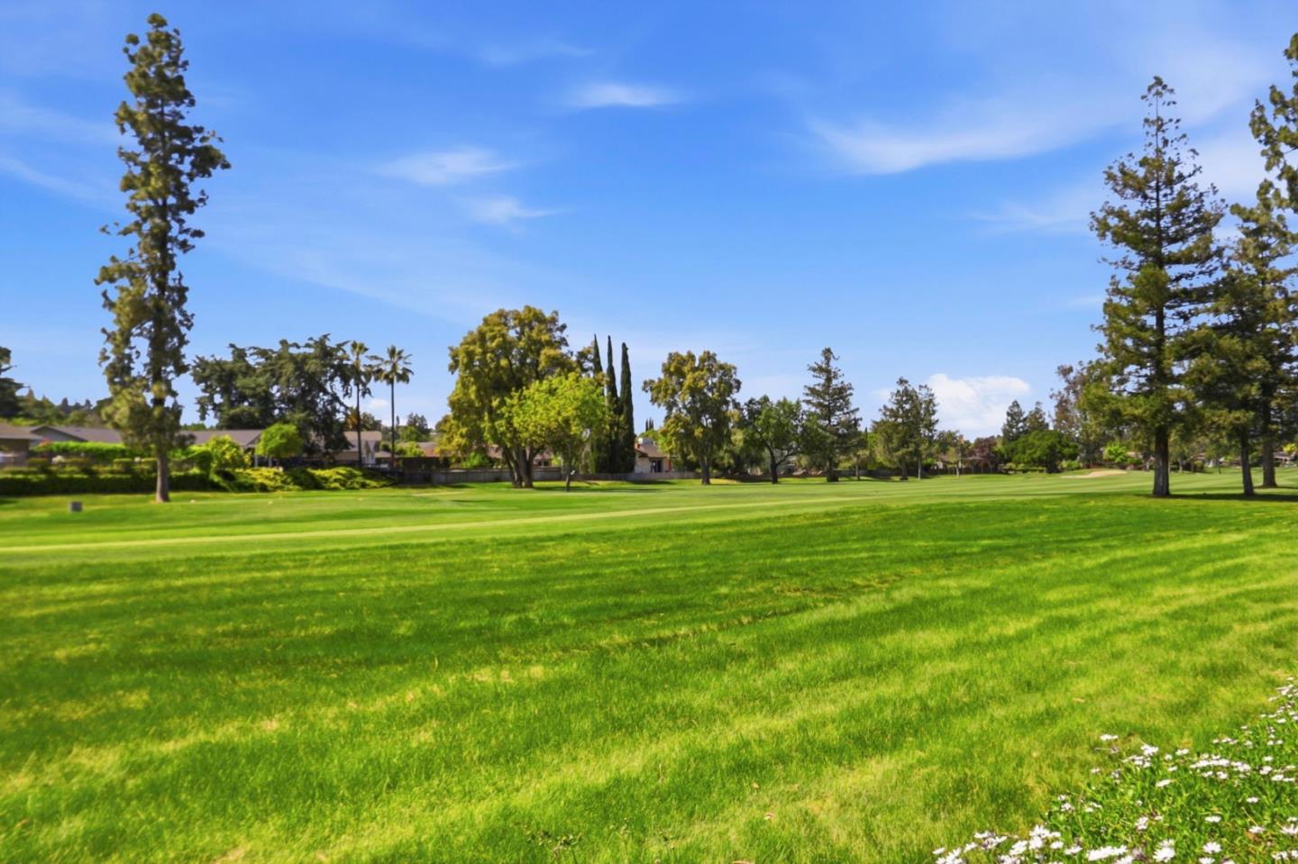 Detail Gallery Image 49 of 51 For 6613 Crystal Springs Dr, San Jose,  CA 95120 - 3 Beds | 2 Baths