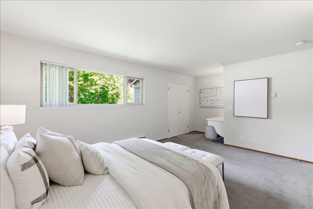 Detail Gallery Image 24 of 43 For 436 Sierra Vista Ave #8,  Mountain View,  CA 94043 - 2 Beds | 2/1 Baths