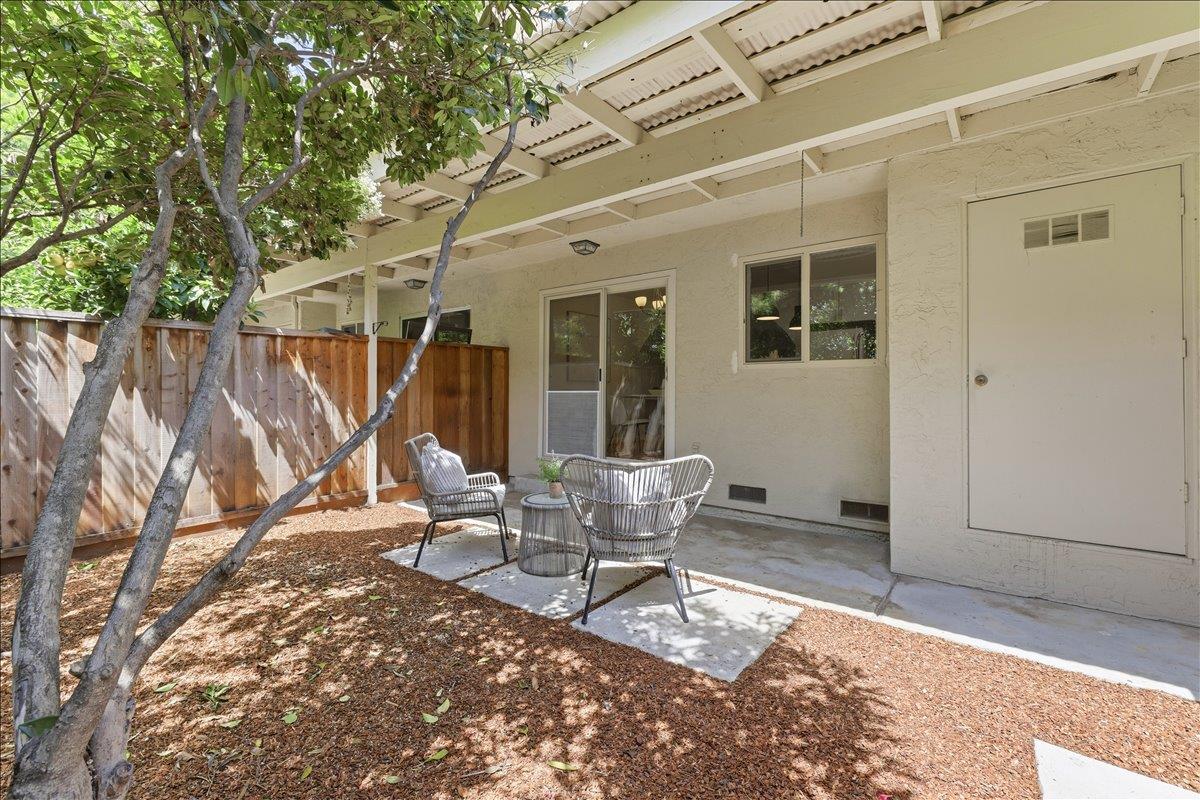 Detail Gallery Image 36 of 43 For 436 Sierra Vista Ave #8,  Mountain View,  CA 94043 - 2 Beds | 2/1 Baths