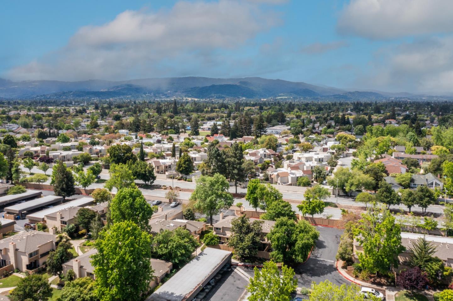 Detail Gallery Image 15 of 21 For 125 Connemara Way #164,  Sunnyvale,  CA 94087 - 2 Beds | 1/1 Baths