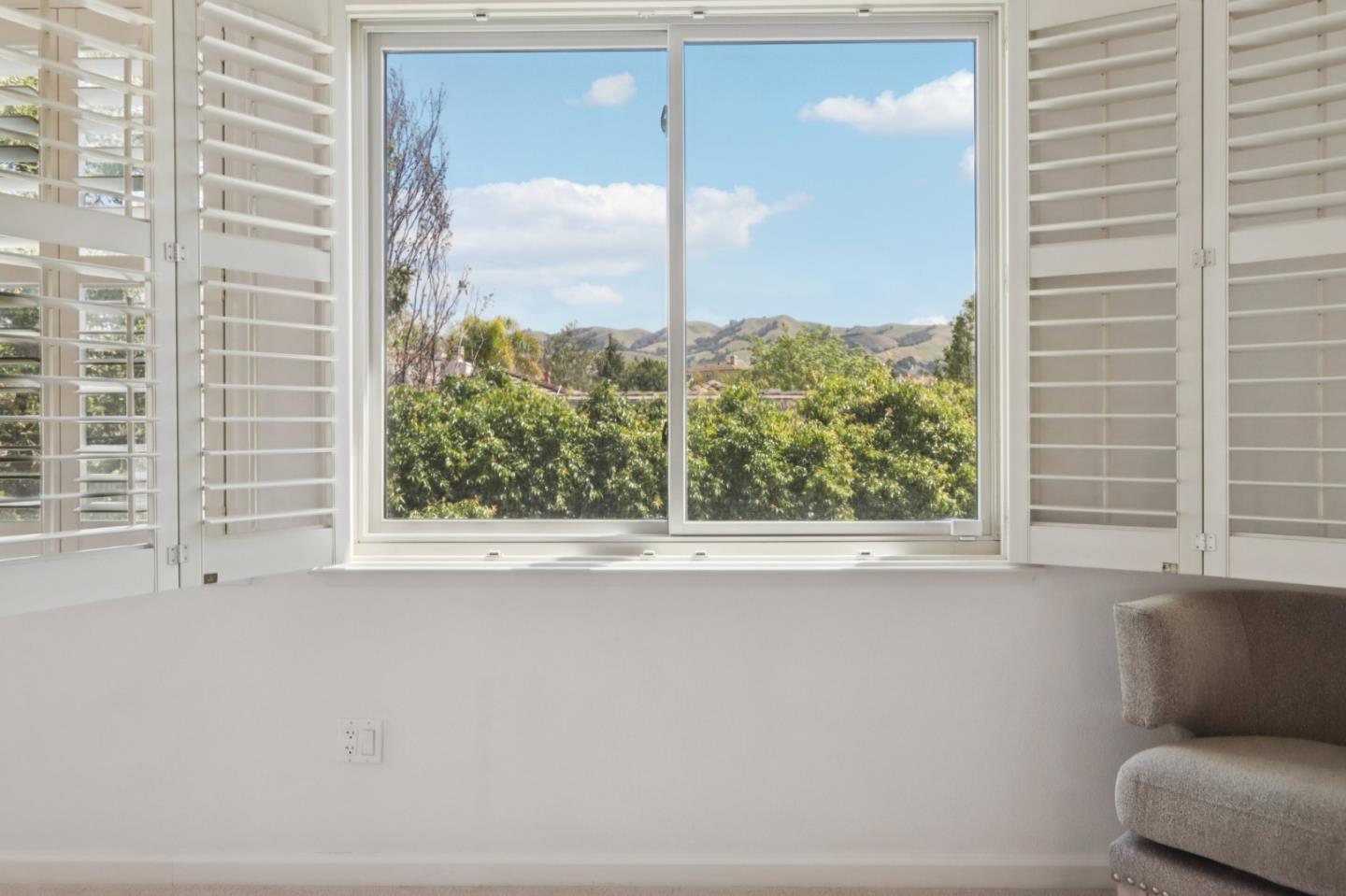 Detail Gallery Image 39 of 66 For 5867 Gleneagles Cir, San Jose,  CA 95138 - 4 Beds | 4/1 Baths