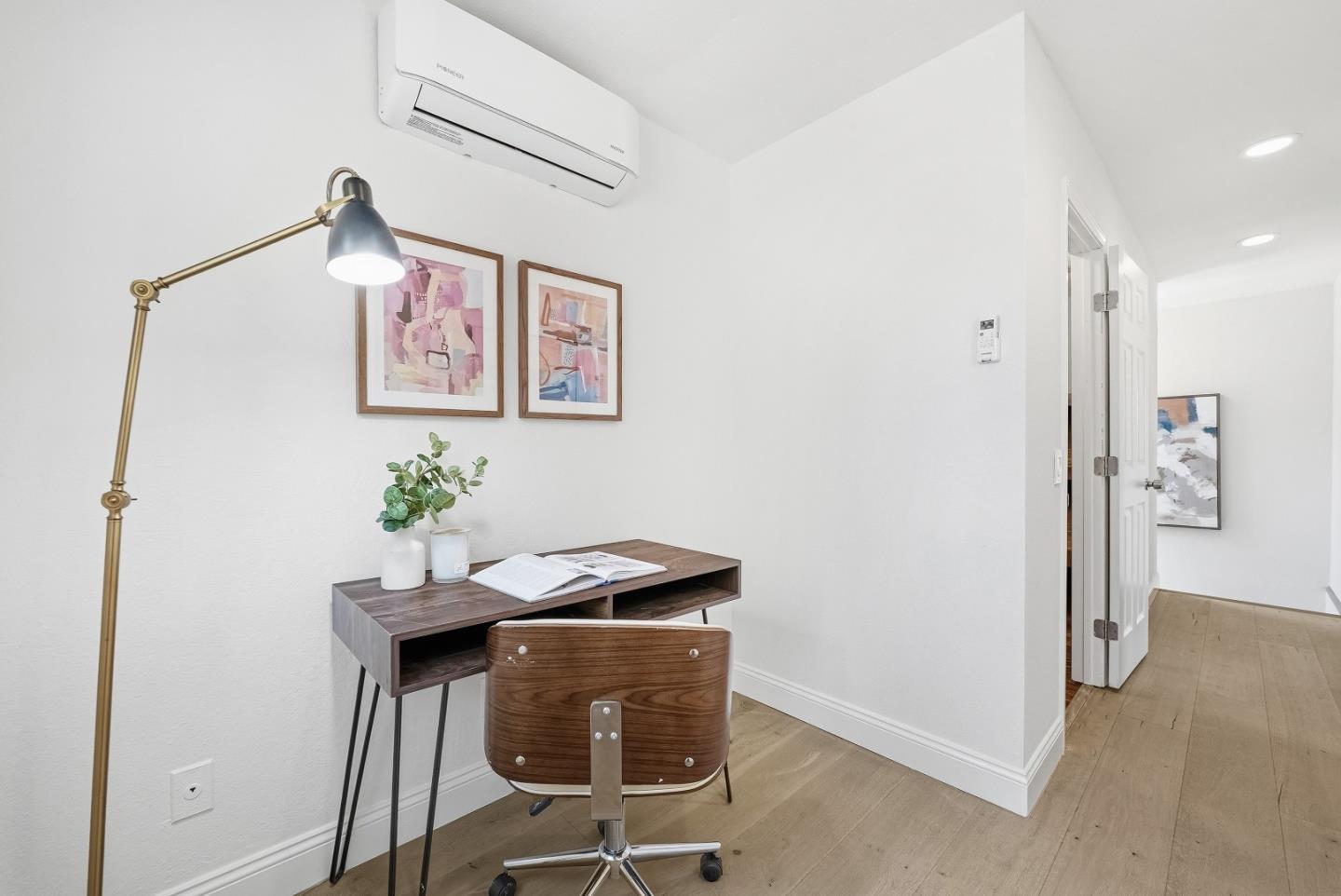 Detail Gallery Image 31 of 75 For 592 Sunnymount Ave, Sunnyvale,  CA 94087 - 5 Beds | 3 Baths