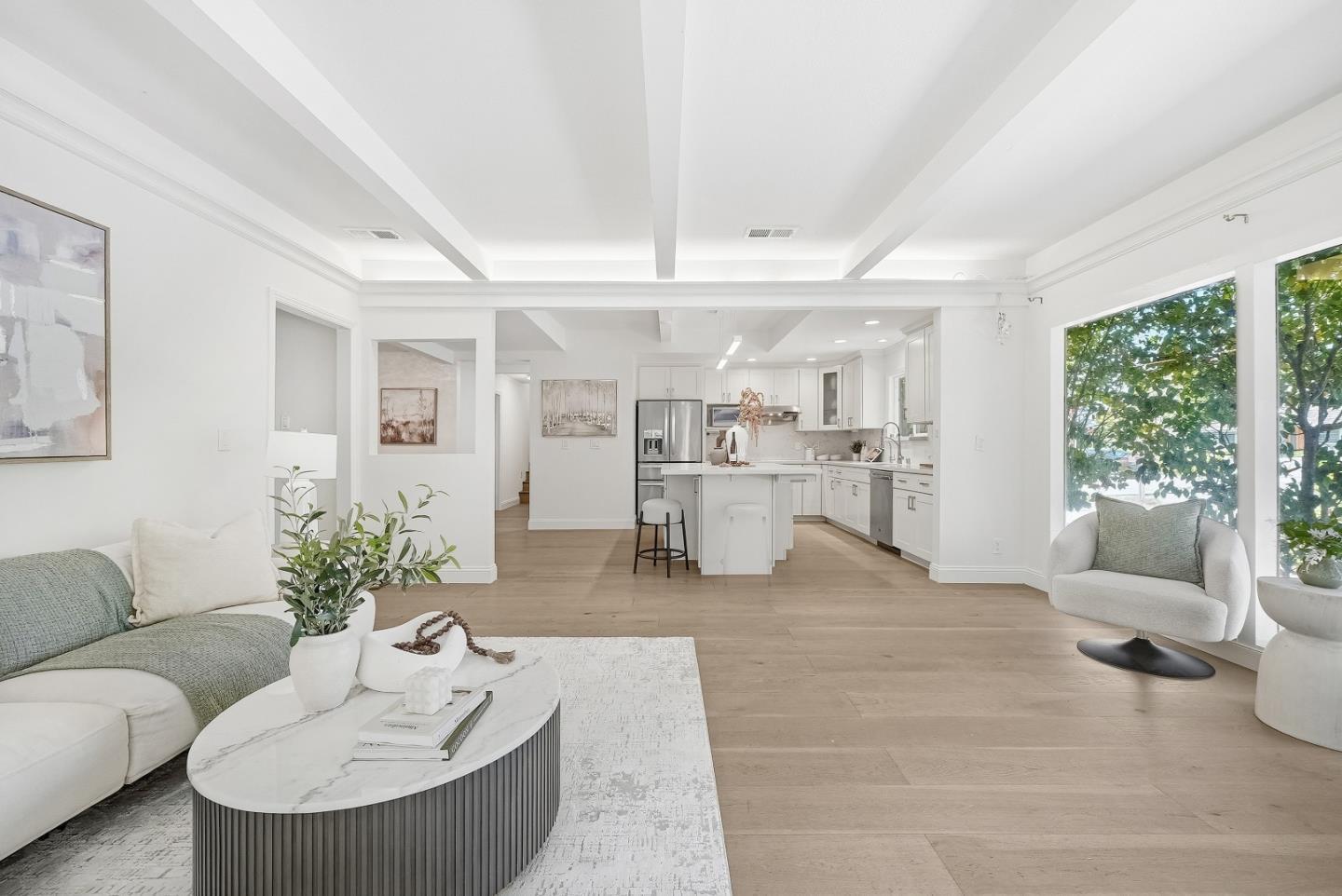 Detail Gallery Image 5 of 75 For 592 Sunnymount Ave, Sunnyvale,  CA 94087 - 5 Beds | 3 Baths