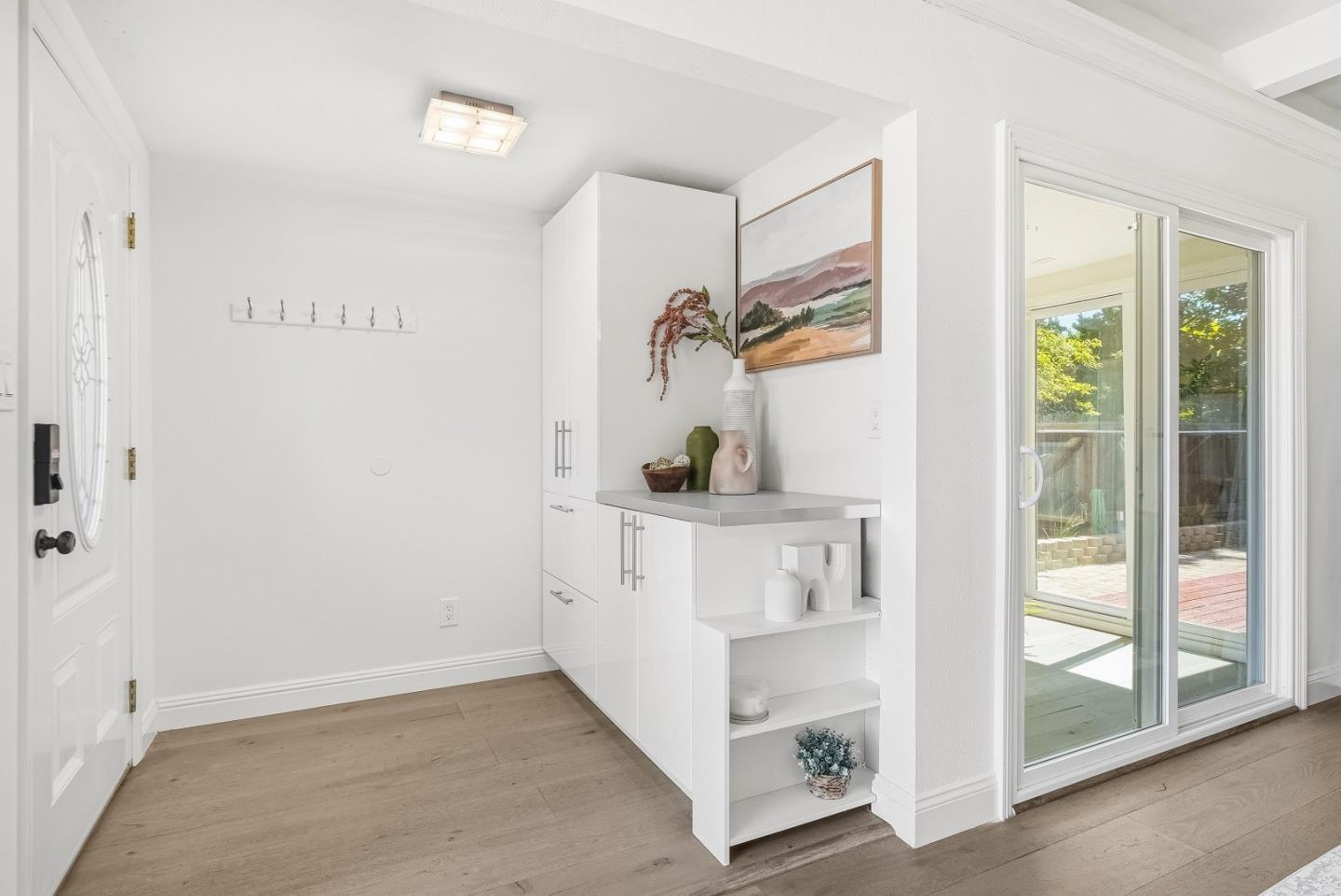 Detail Gallery Image 59 of 75 For 592 Sunnymount Ave, Sunnyvale,  CA 94087 - 5 Beds | 3 Baths