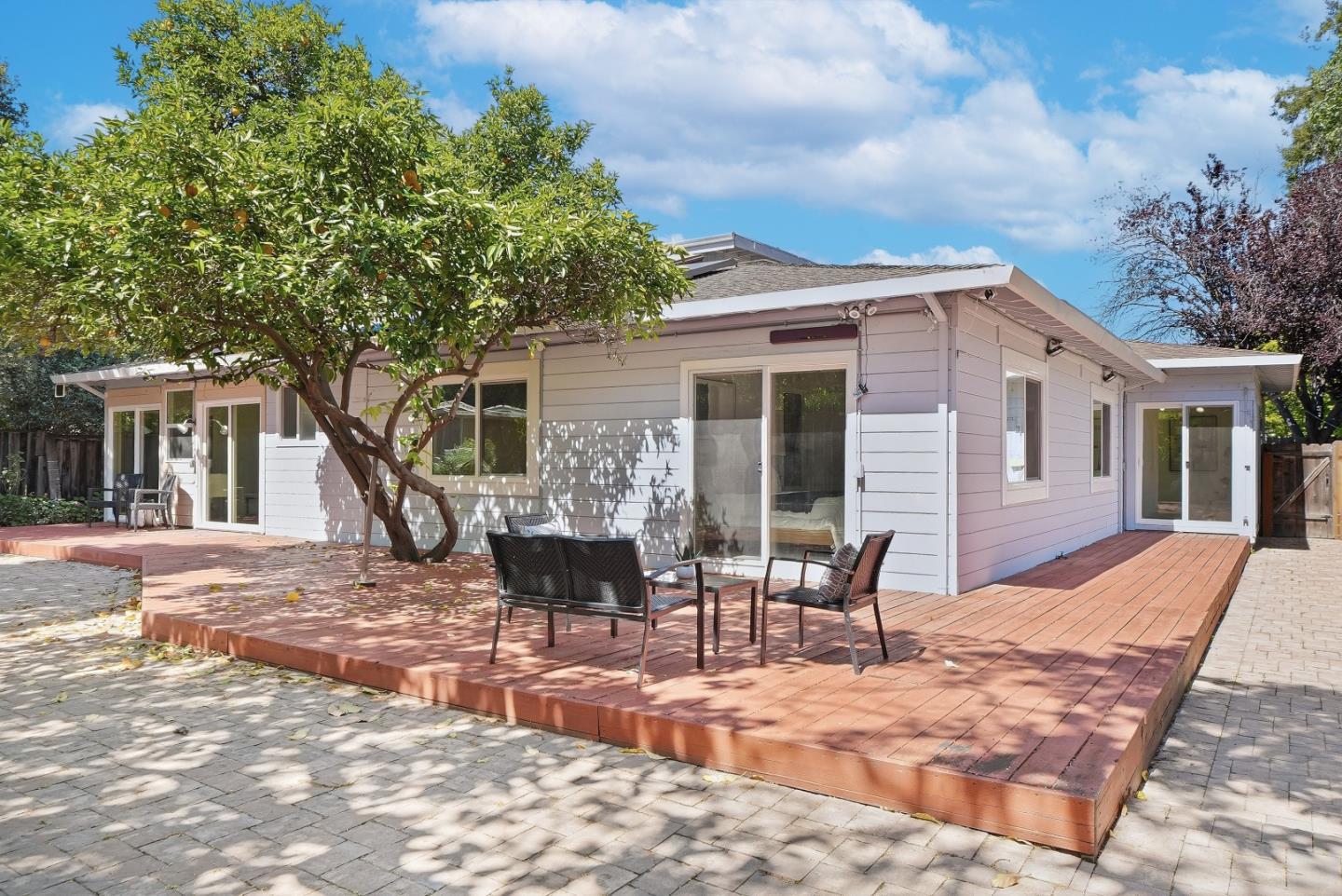 Detail Gallery Image 63 of 75 For 592 Sunnymount Ave, Sunnyvale,  CA 94087 - 5 Beds | 3 Baths