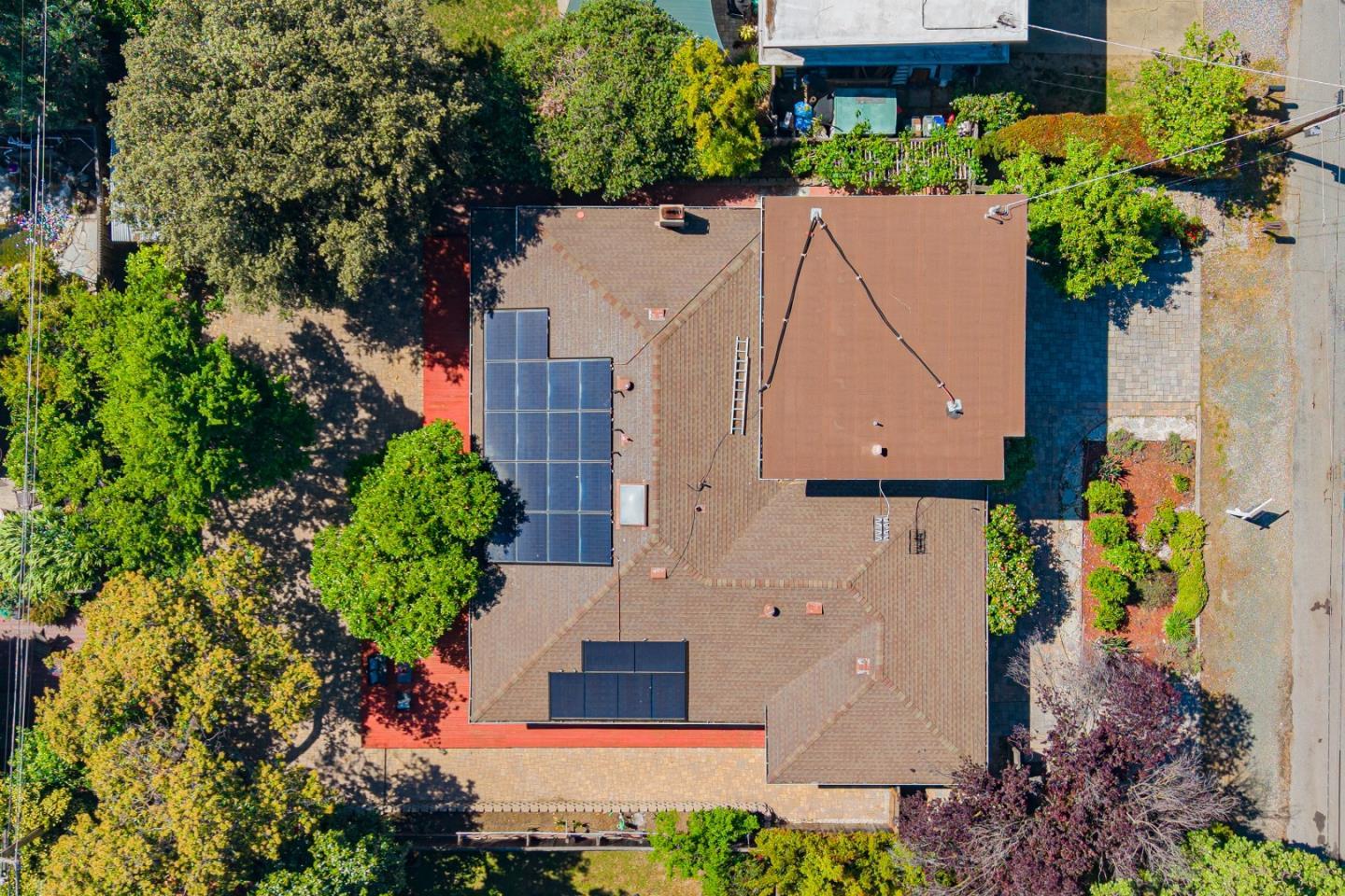 Detail Gallery Image 67 of 75 For 592 Sunnymount Ave, Sunnyvale,  CA 94087 - 5 Beds | 3 Baths