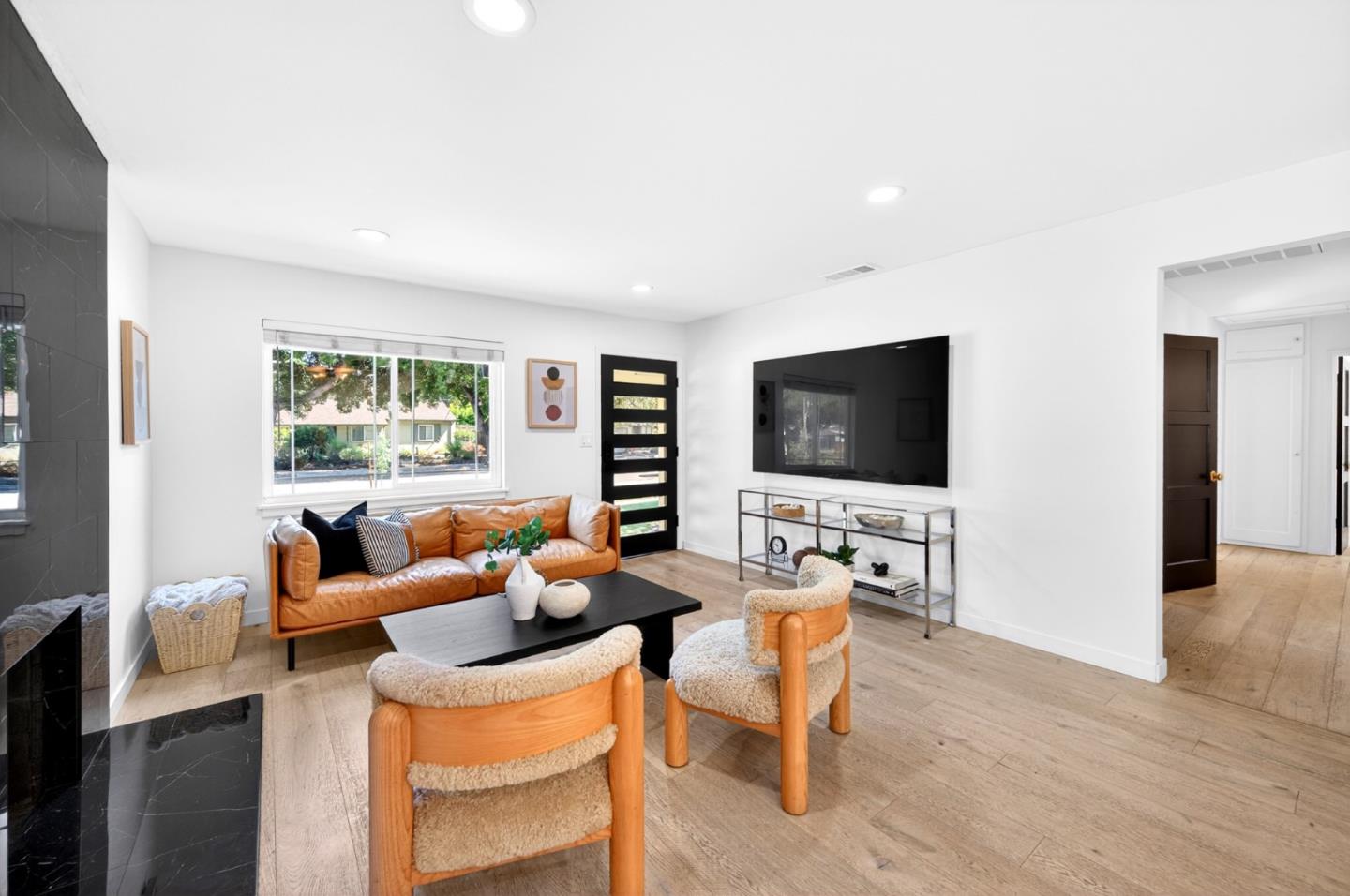 Detail Gallery Image 10 of 48 For 2089 Laurelei Ave, San Jose,  CA 95128 - 3 Beds | 1 Baths