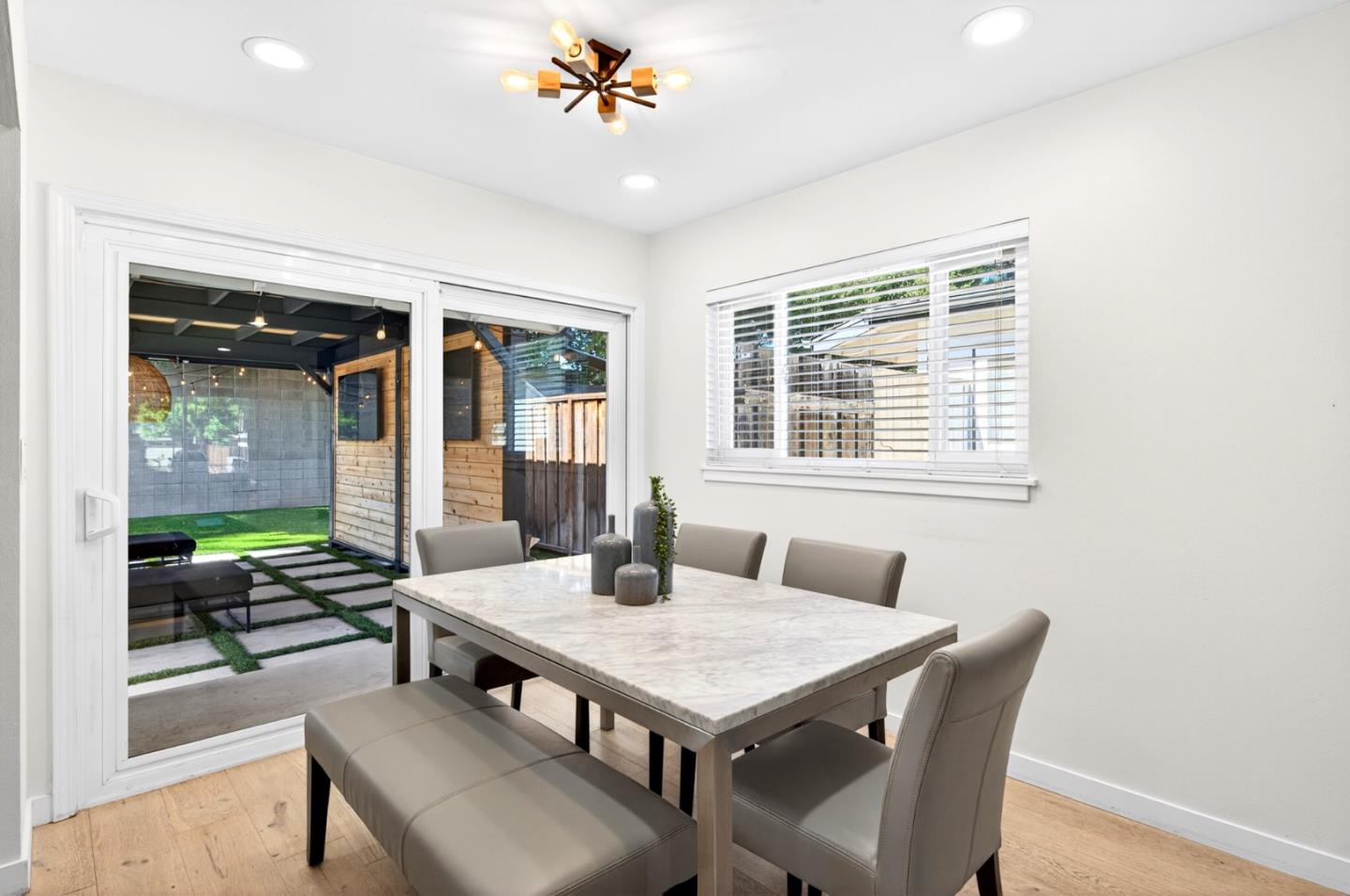 Detail Gallery Image 13 of 48 For 2089 Laurelei Ave, San Jose,  CA 95128 - 3 Beds | 1 Baths