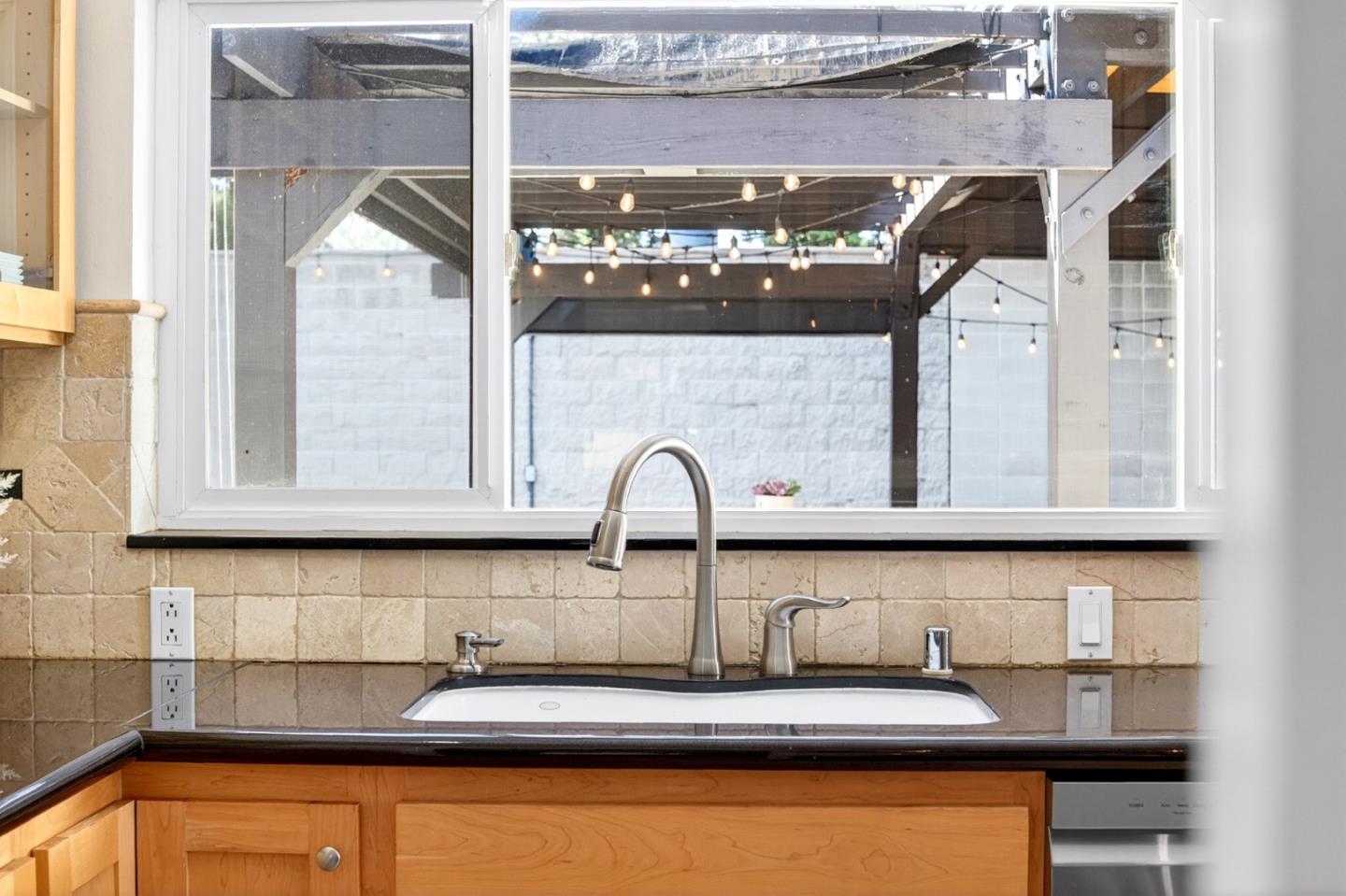 Detail Gallery Image 17 of 48 For 2089 Laurelei Ave, San Jose,  CA 95128 - 3 Beds | 1 Baths