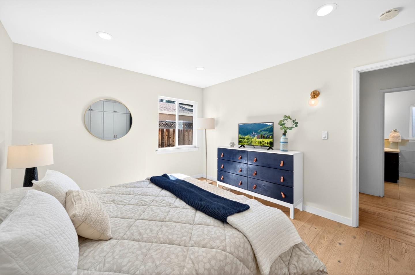 Detail Gallery Image 28 of 48 For 2089 Laurelei Ave, San Jose,  CA 95128 - 3 Beds | 1 Baths