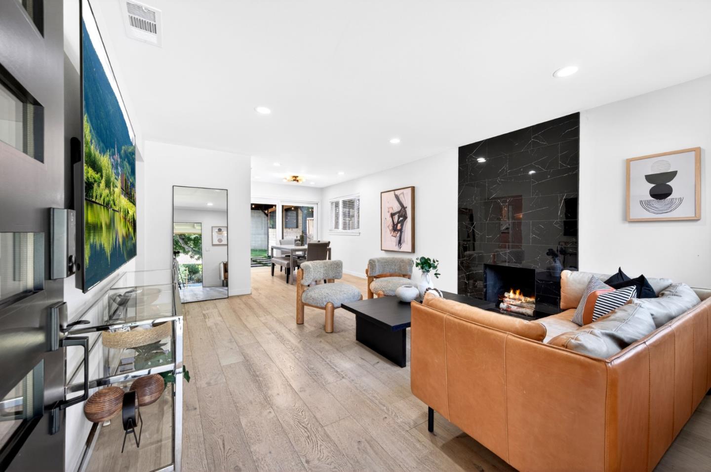 Detail Gallery Image 6 of 48 For 2089 Laurelei Ave, San Jose,  CA 95128 - 3 Beds | 1 Baths