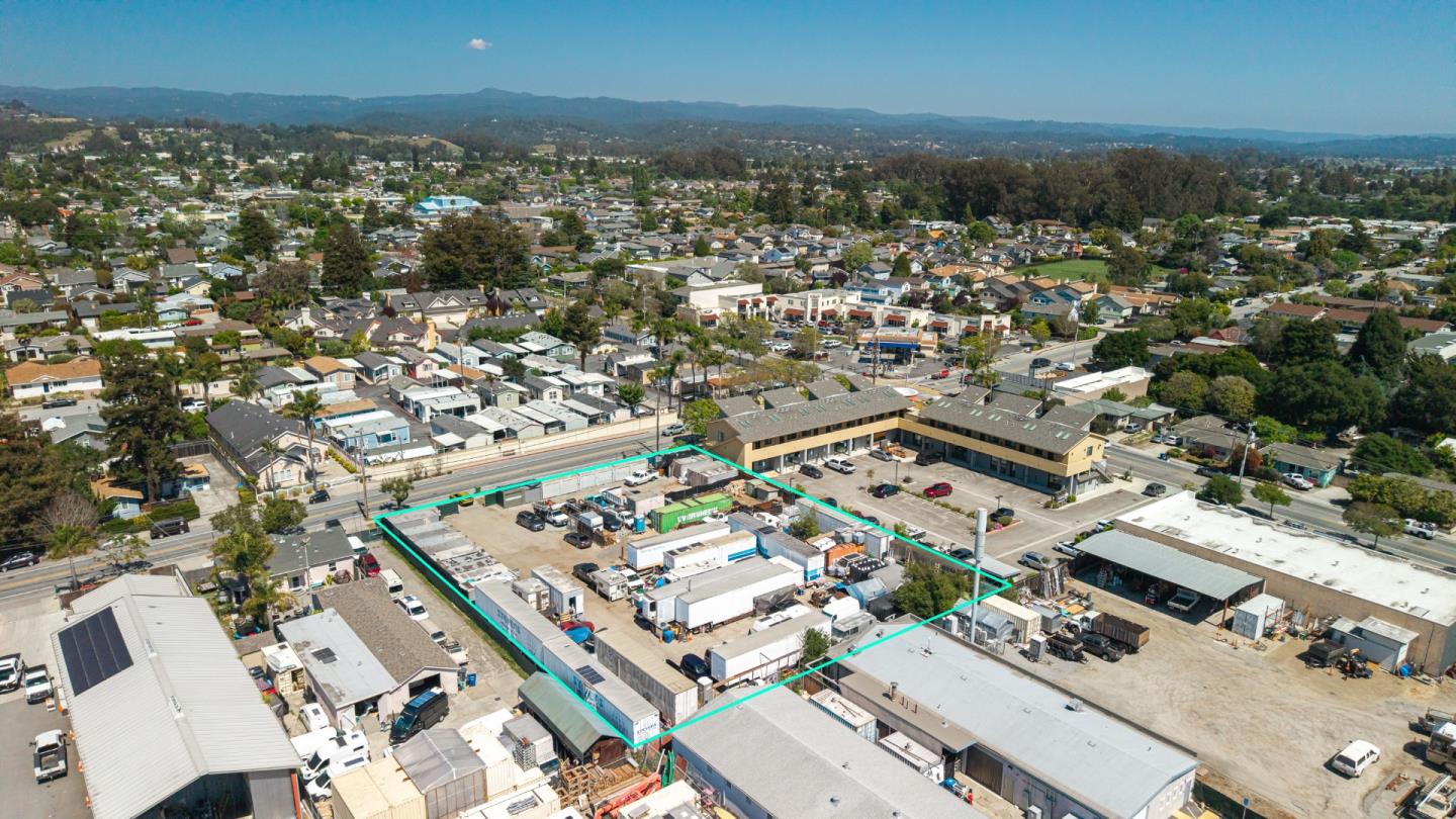 Detail Gallery Image 14 of 20 For 1600 Brommer St, Santa Cruz,  CA 95062 - – Beds | – Baths