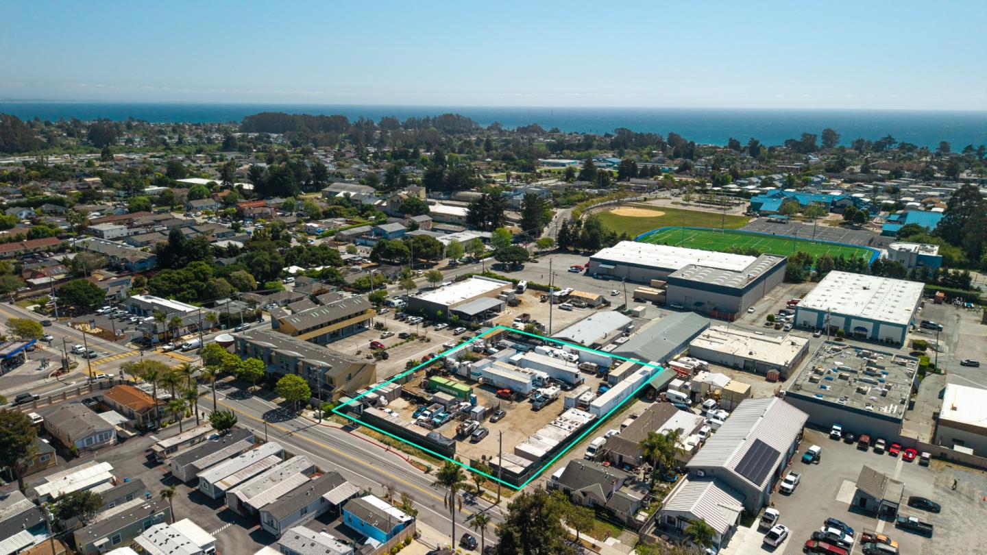 Detail Gallery Image 9 of 20 For 1600 Brommer St, Santa Cruz,  CA 95062 - – Beds | – Baths