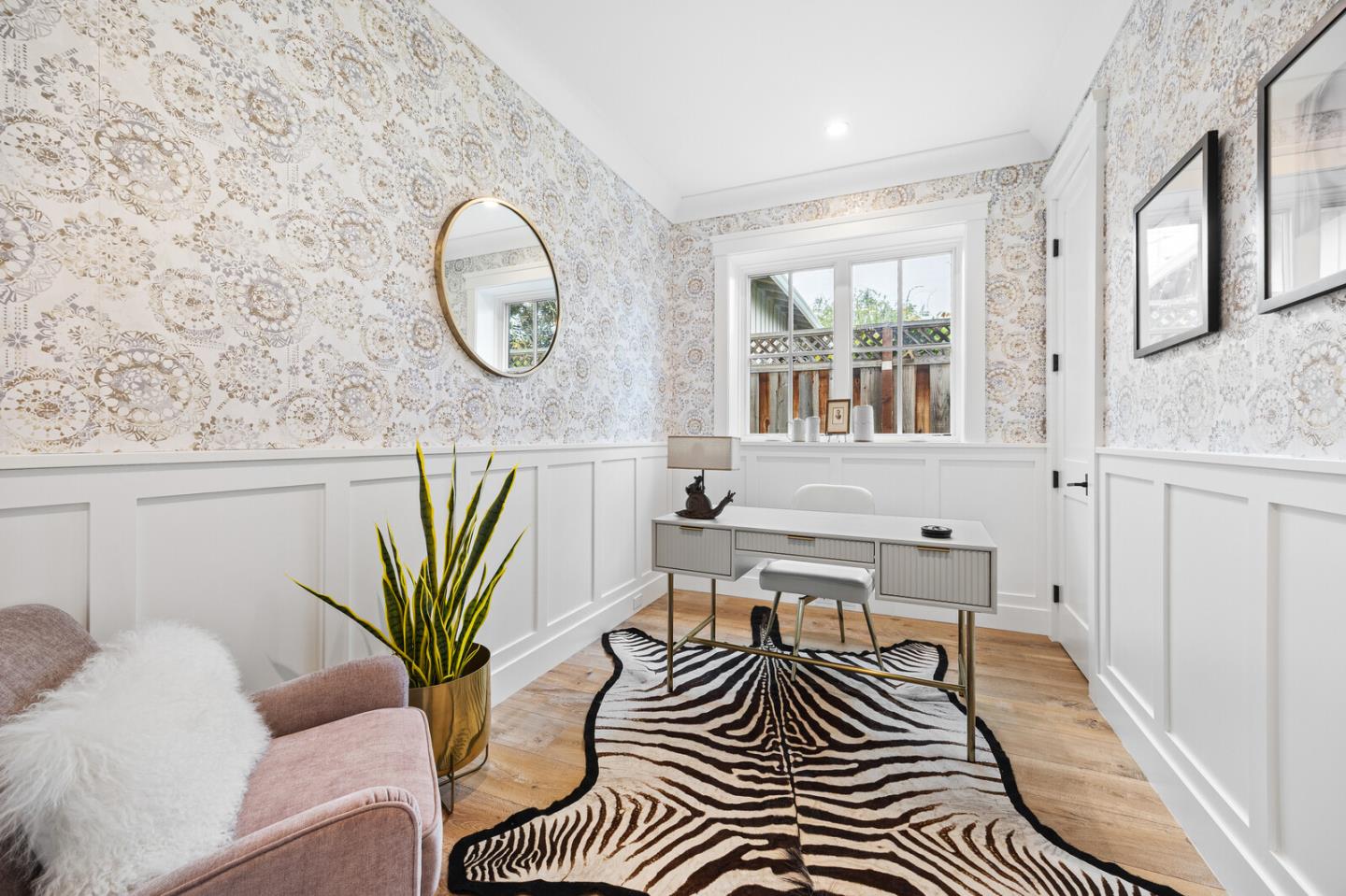 Detail Gallery Image 20 of 37 For 2724 Eaton Ave, San Carlos,  CA 94070 - 5 Beds | 4/1 Baths