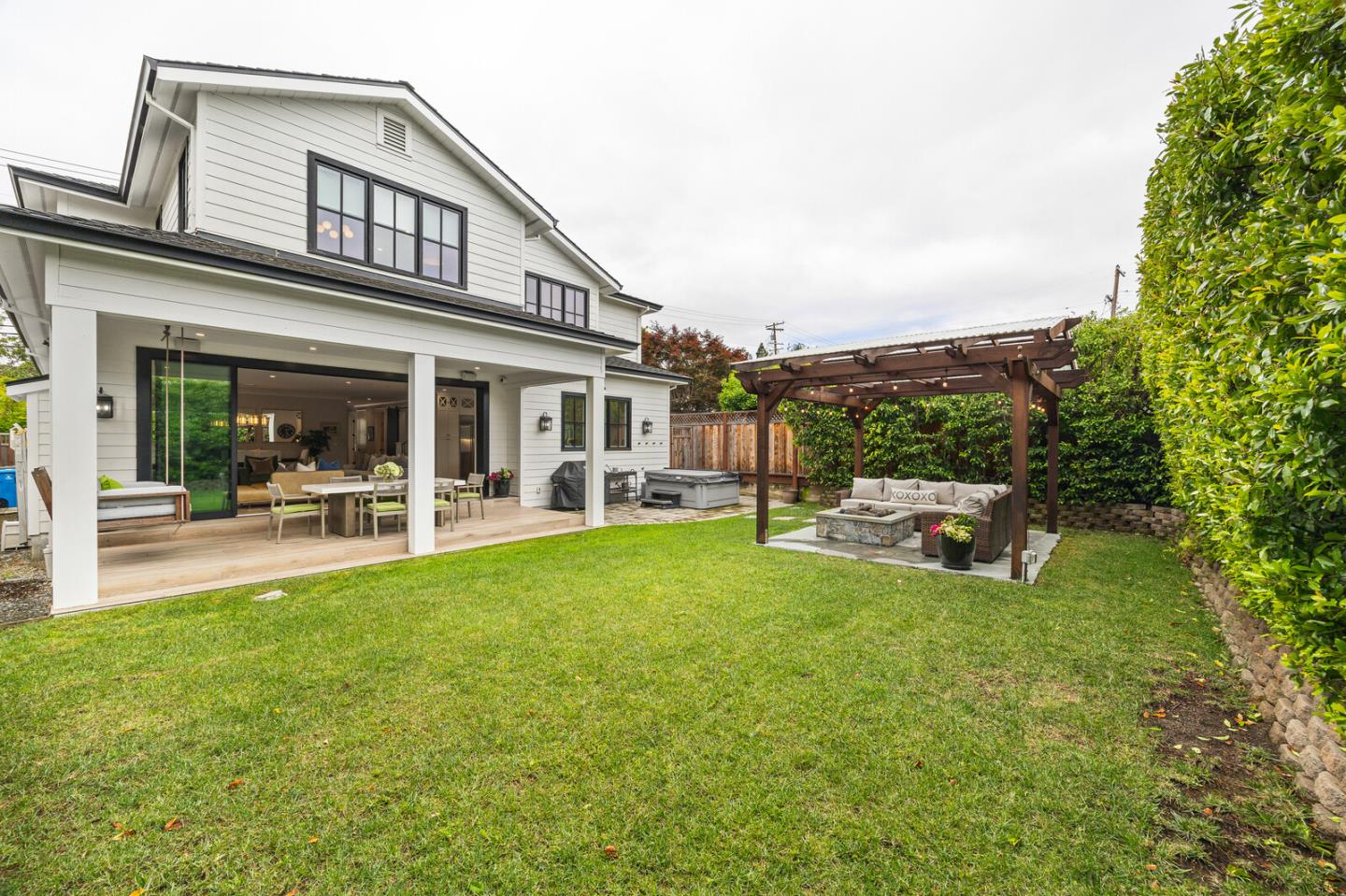 Detail Gallery Image 36 of 37 For 2724 Eaton Ave, San Carlos,  CA 94070 - 5 Beds | 4/1 Baths