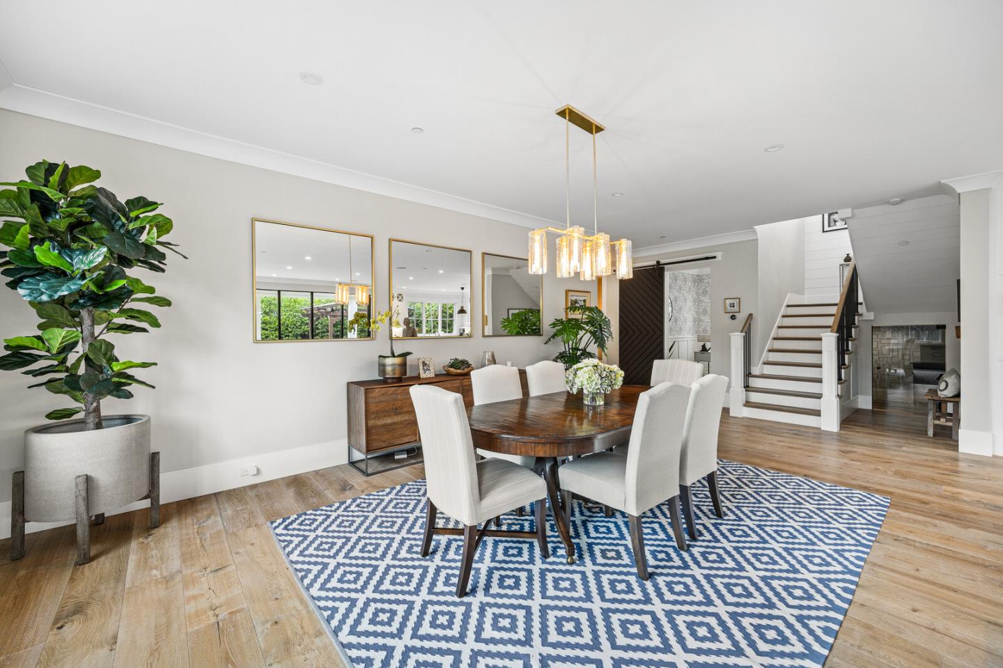 Detail Gallery Image 8 of 37 For 2724 Eaton Ave, San Carlos,  CA 94070 - 5 Beds | 4/1 Baths