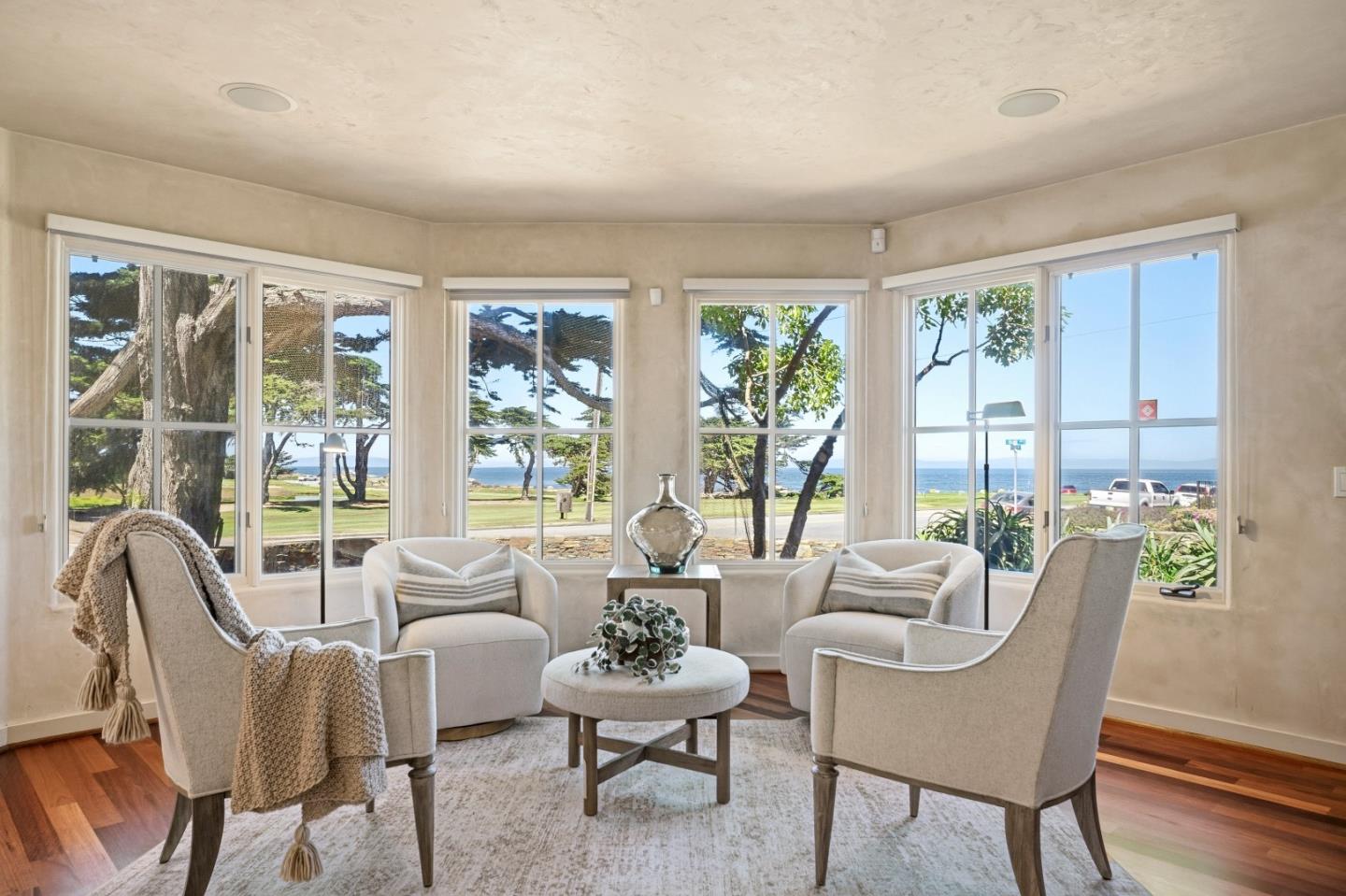 Detail Gallery Image 17 of 37 For 1273 Surf Ave, Pacific Grove,  CA 93950 - 4 Beds | 3/1 Baths