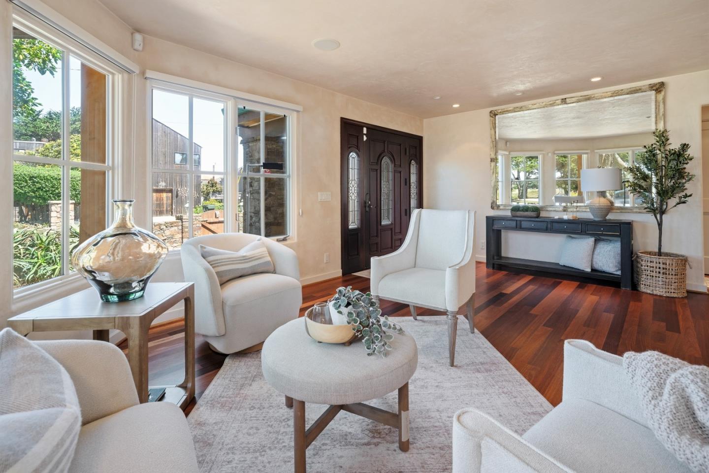 Detail Gallery Image 18 of 37 For 1273 Surf Ave, Pacific Grove,  CA 93950 - 4 Beds | 3/1 Baths