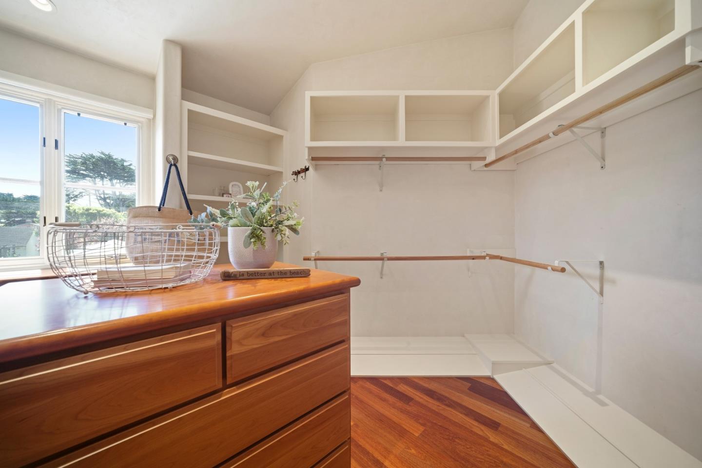 Detail Gallery Image 23 of 37 For 1273 Surf Ave, Pacific Grove,  CA 93950 - 4 Beds | 3/1 Baths